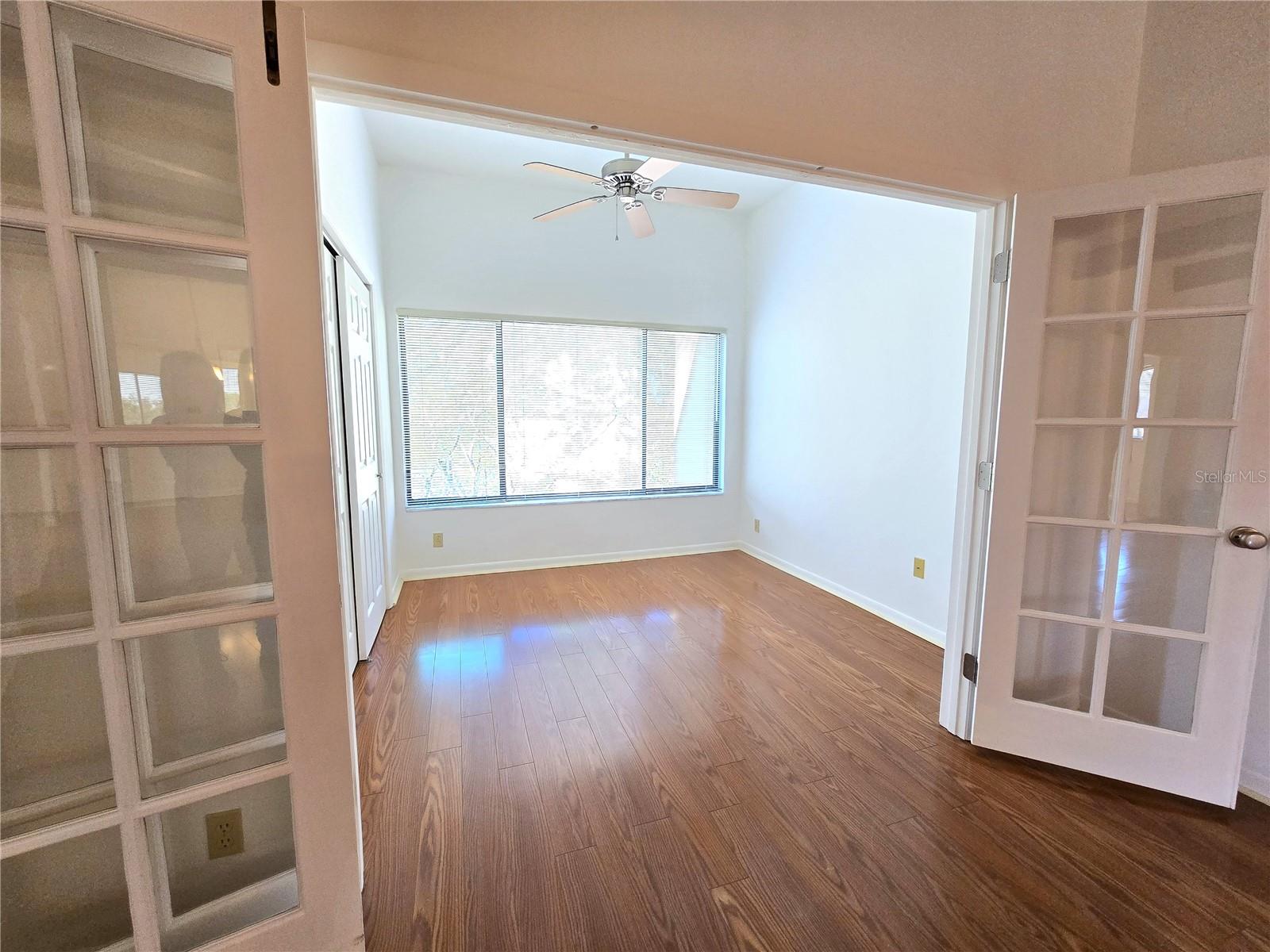 Image 26 of 59 For 3078 Eastland Boulevard 411