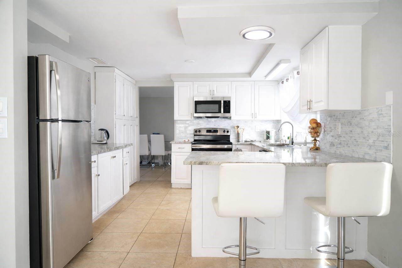 Image 7 of 10 For 8516 Arrowhead Drive