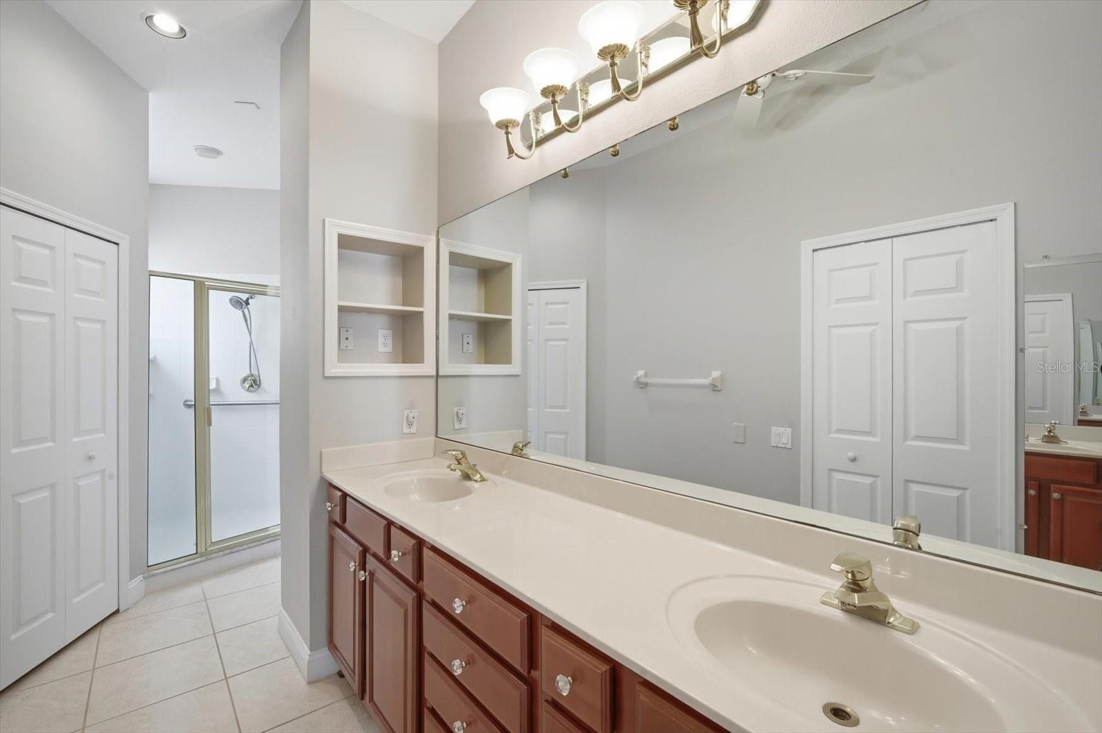 Image 30 of 52 For 5202 Fairway One Drive