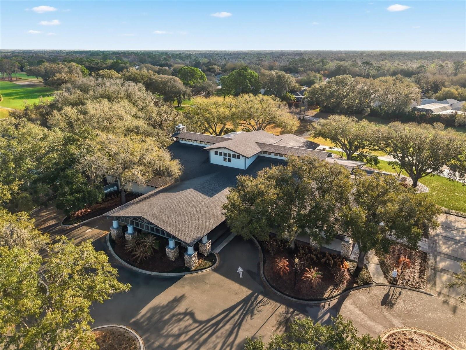 Image 38 of 52 For 5202 Fairway One Drive