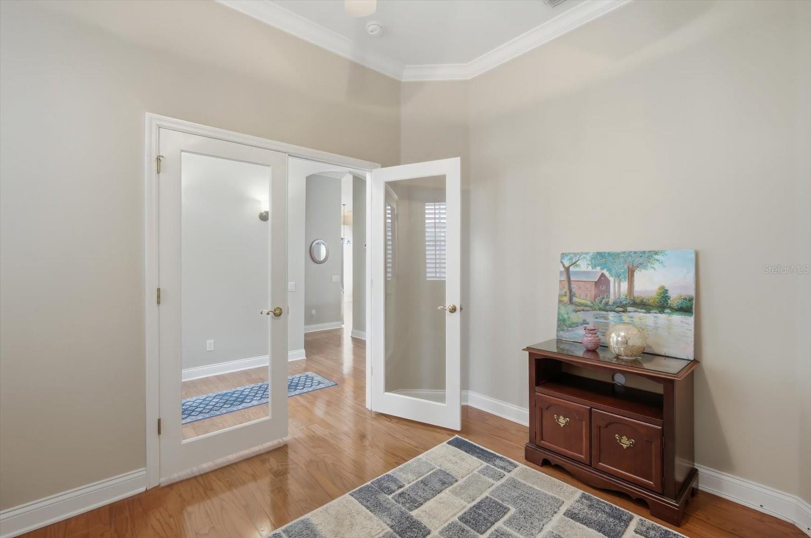 Image 6 of 52 For 5202 Fairway One Drive