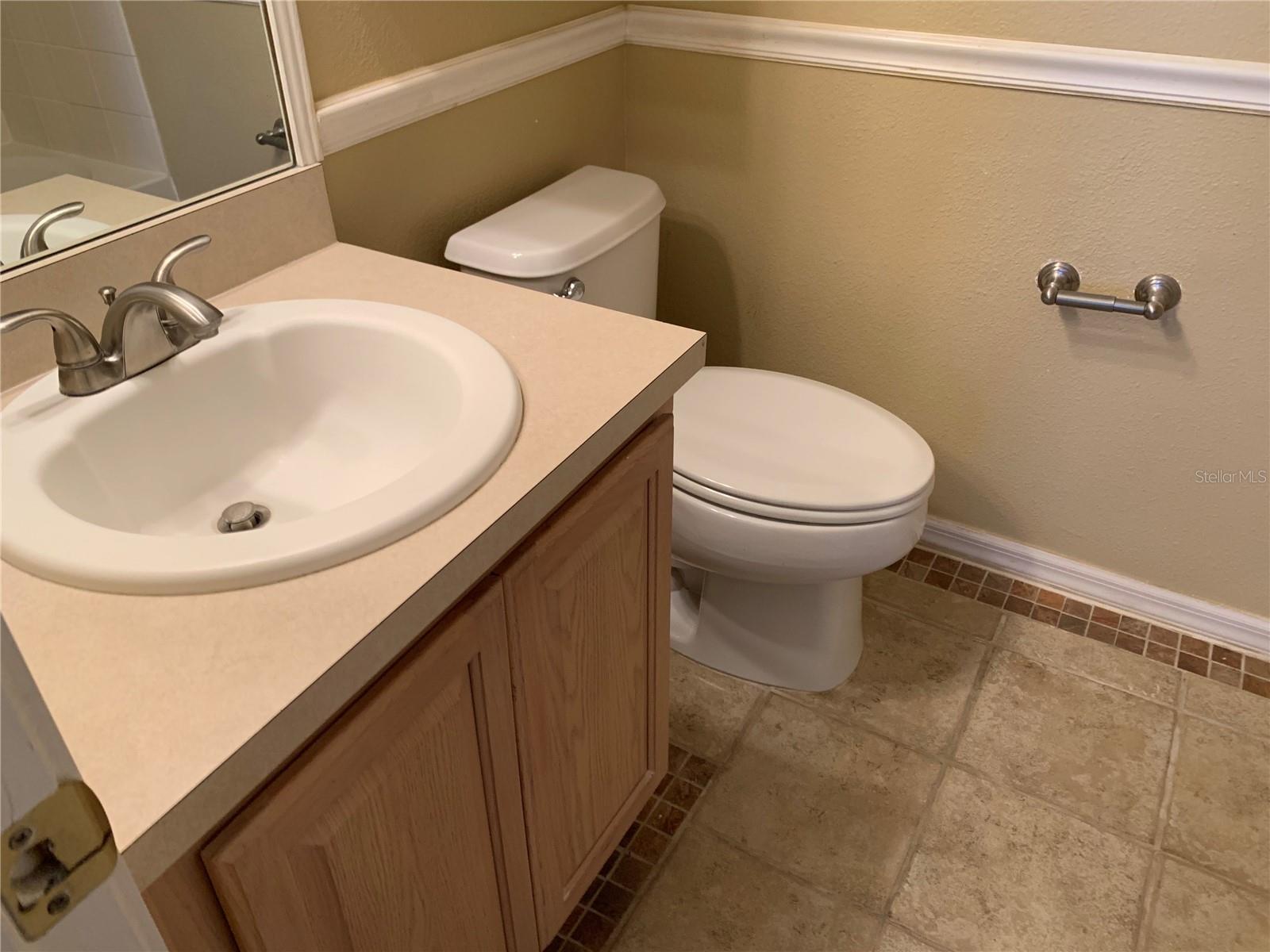 Image 11 of 14 For 2008 Seaside Cay Drive