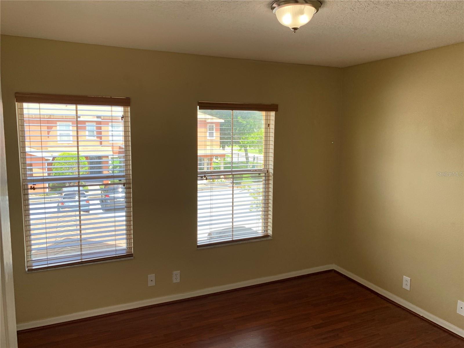 Image 12 of 14 For 2008 Seaside Cay Drive