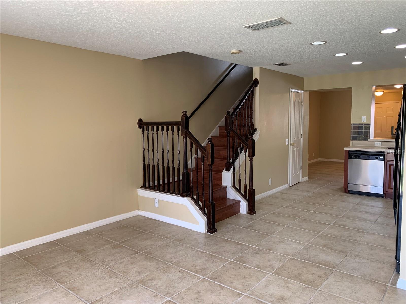 Image 4 of 14 For 2008 Seaside Cay Drive