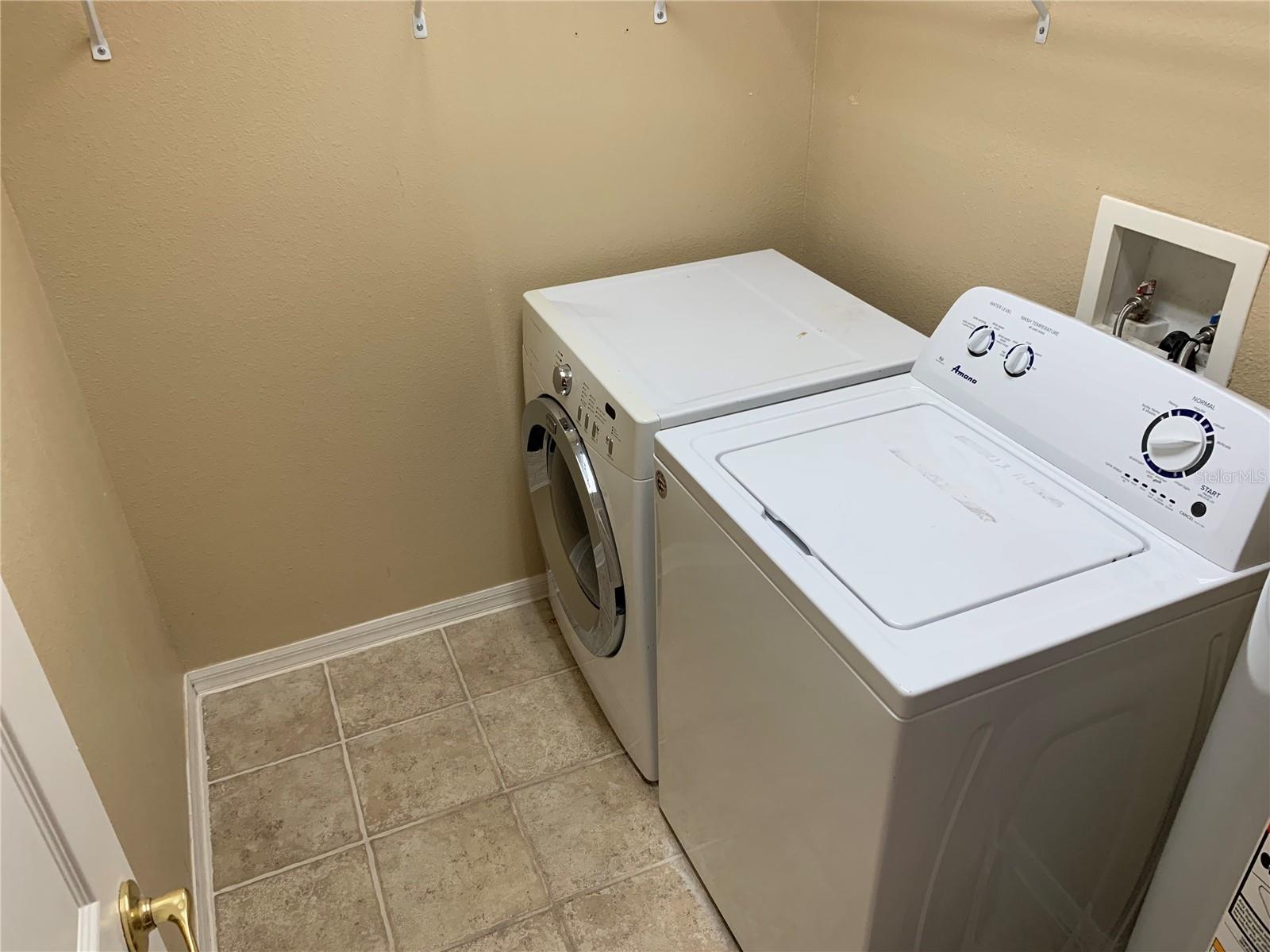 Image 8 of 14 For 2008 Seaside Cay Drive