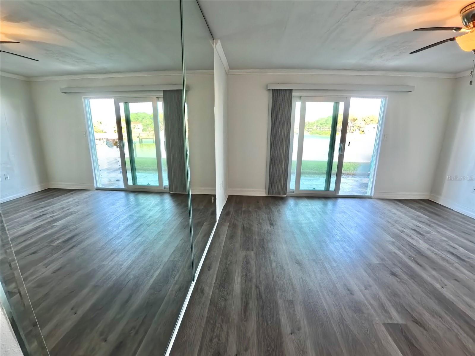 Image 28 of 39 For 464 Paula Drive 115