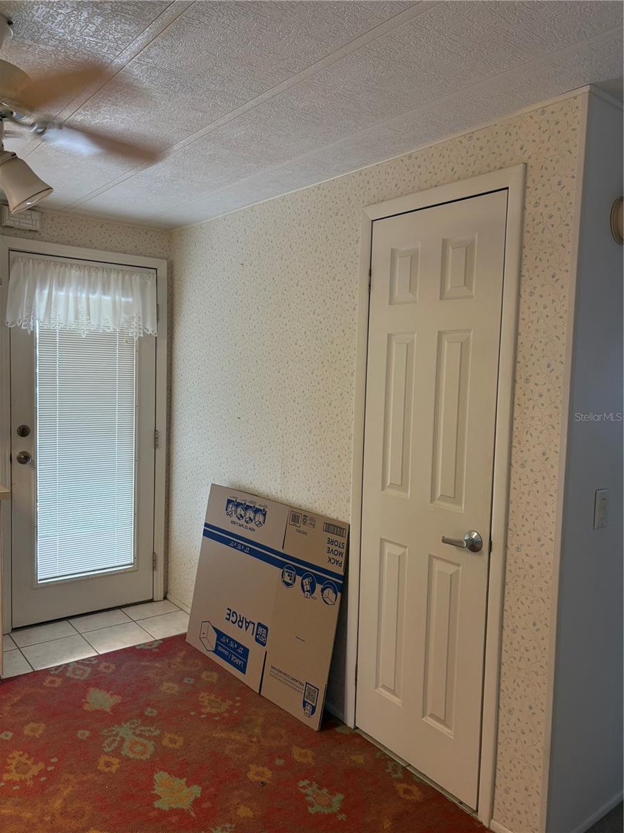 Image 10 of 28 For 143 Forest Lane 14