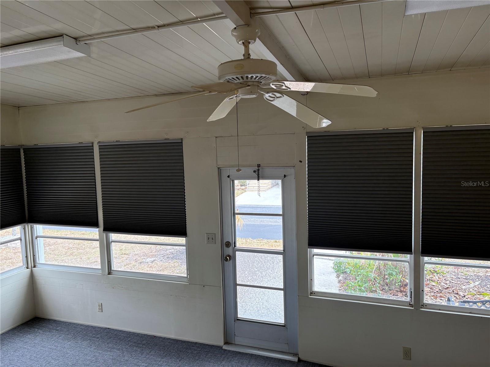 Image 22 of 28 For 143 Forest Lane 14