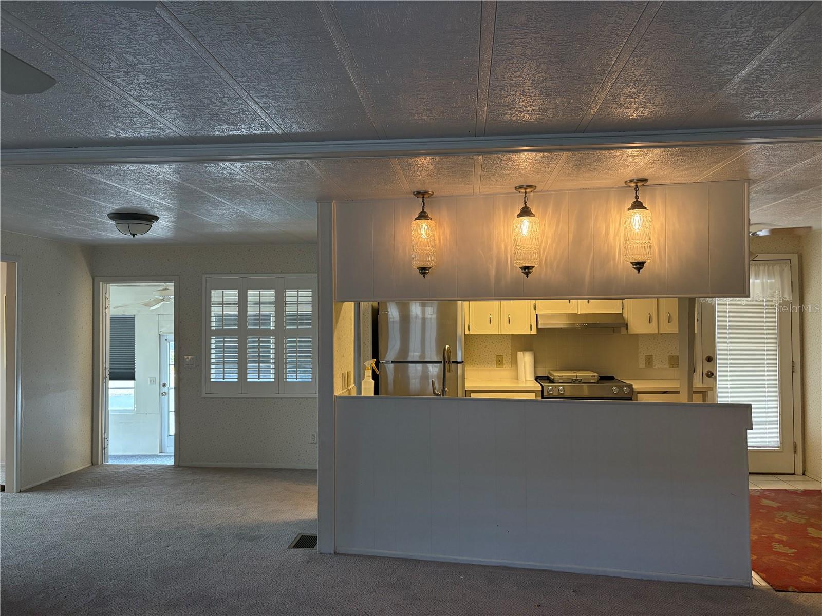 Image 7 of 28 For 143 Forest Lane 14