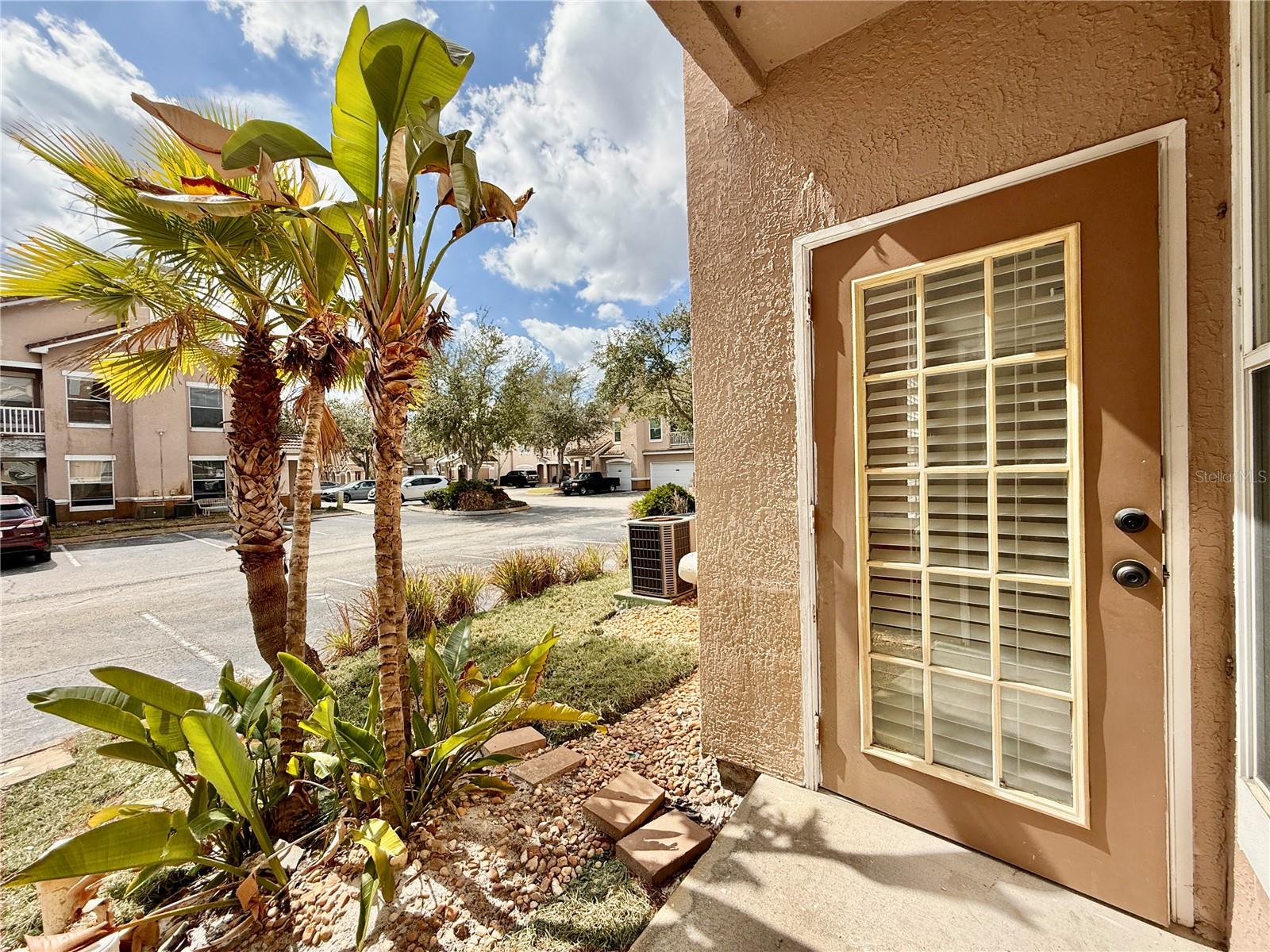 Image 38 of 57 For 18013 Villa Creek Drive