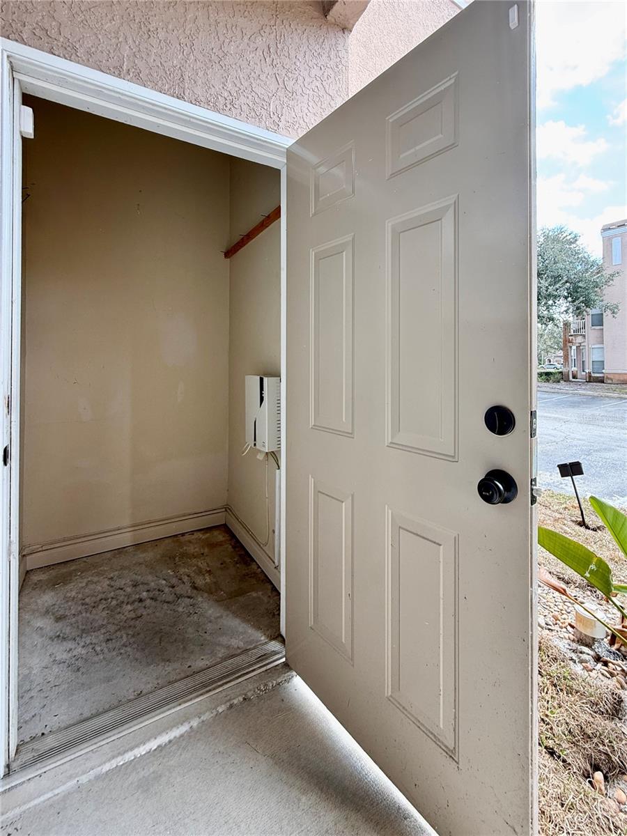 Image 40 of 57 For 18013 Villa Creek Drive