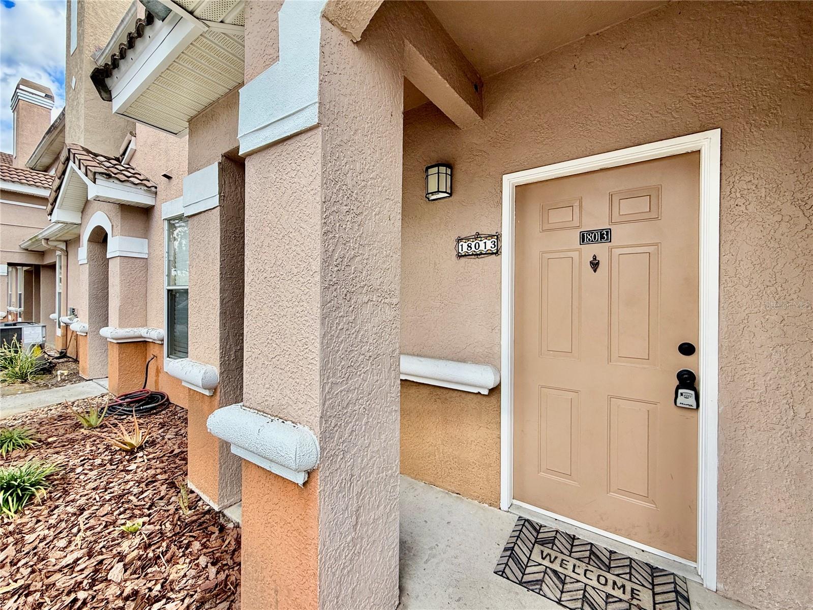 Image 5 of 57 For 18013 Villa Creek Drive