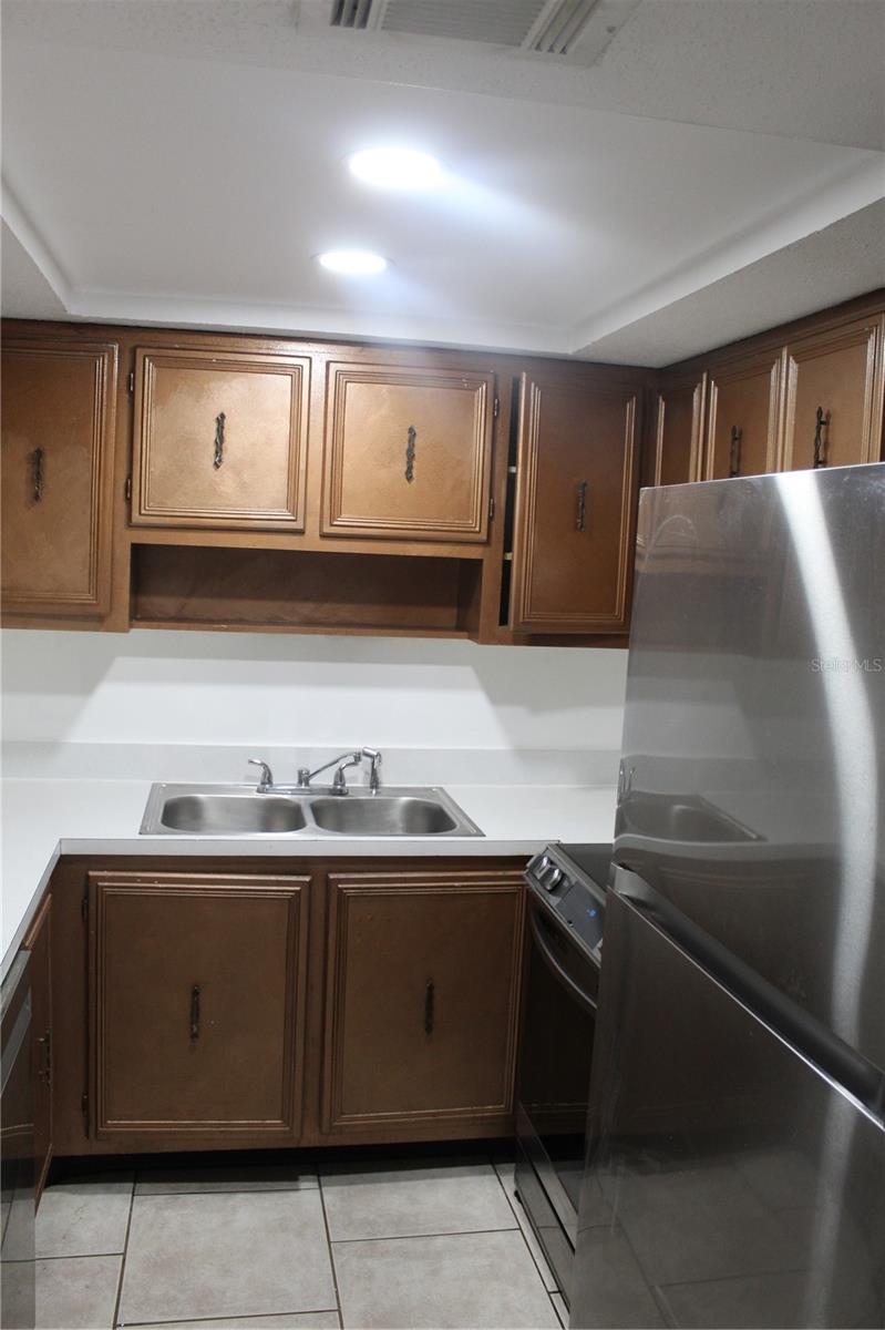 Image 11 of 39 For 3425 Tricon Lane 14