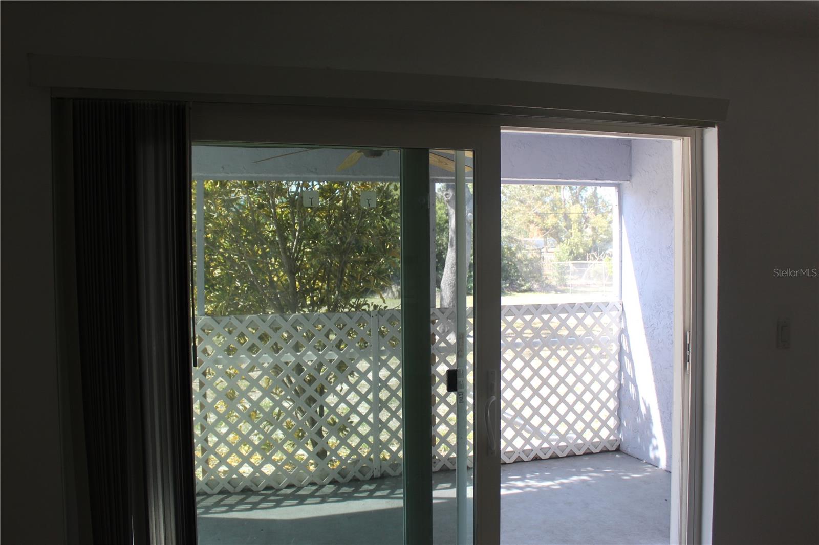 Image 20 of 39 For 3425 Tricon Lane 14