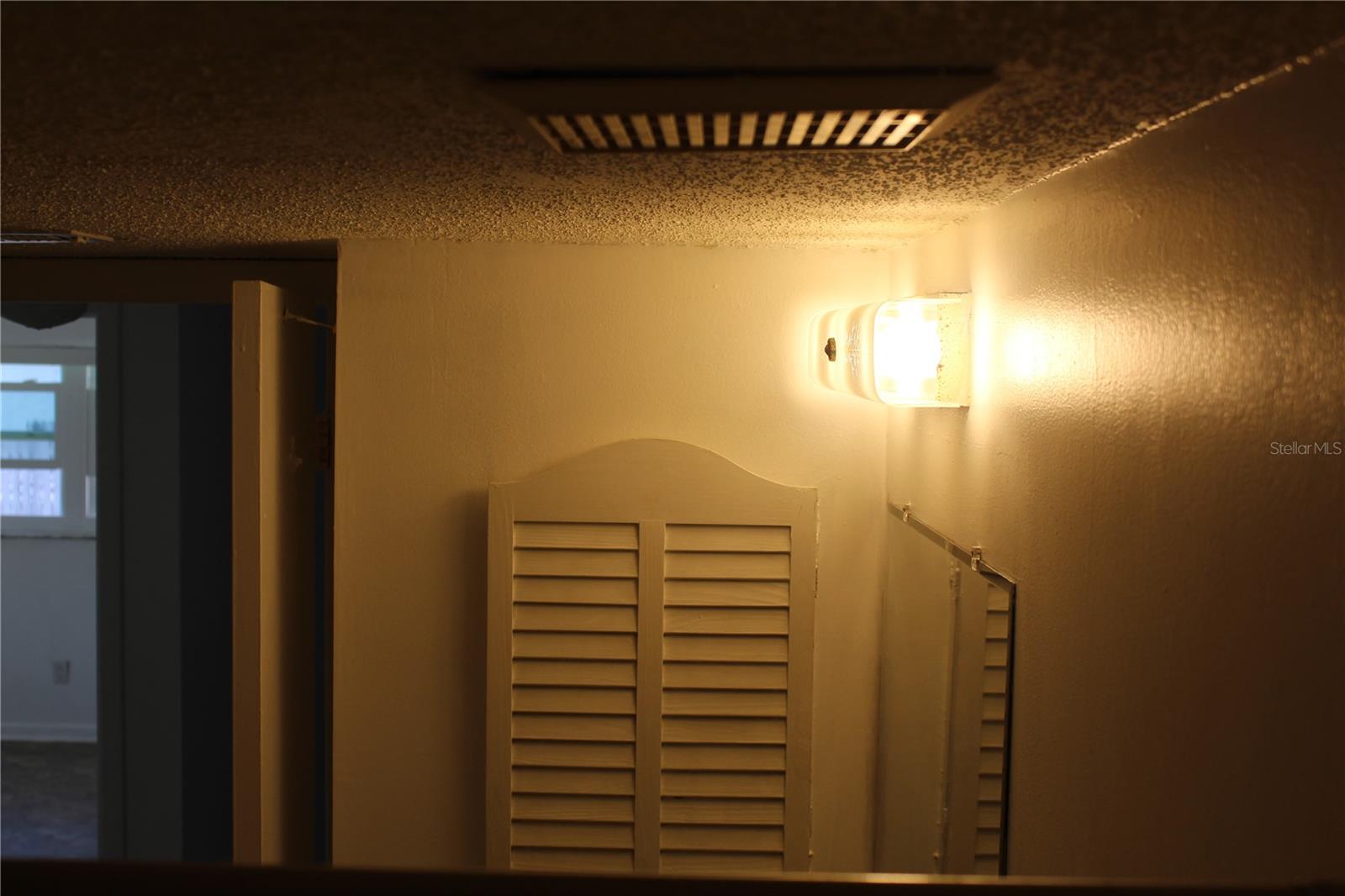 Image 27 of 39 For 3425 Tricon Lane 14