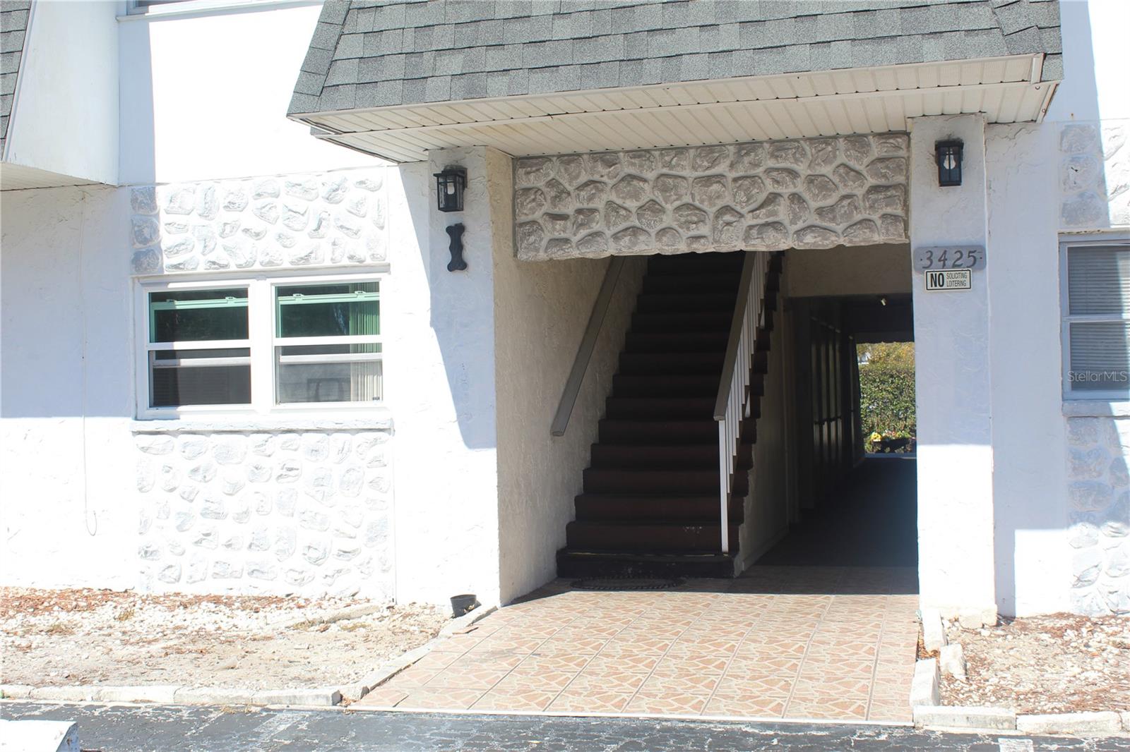 Image 3 of 39 For 3425 Tricon Lane 14