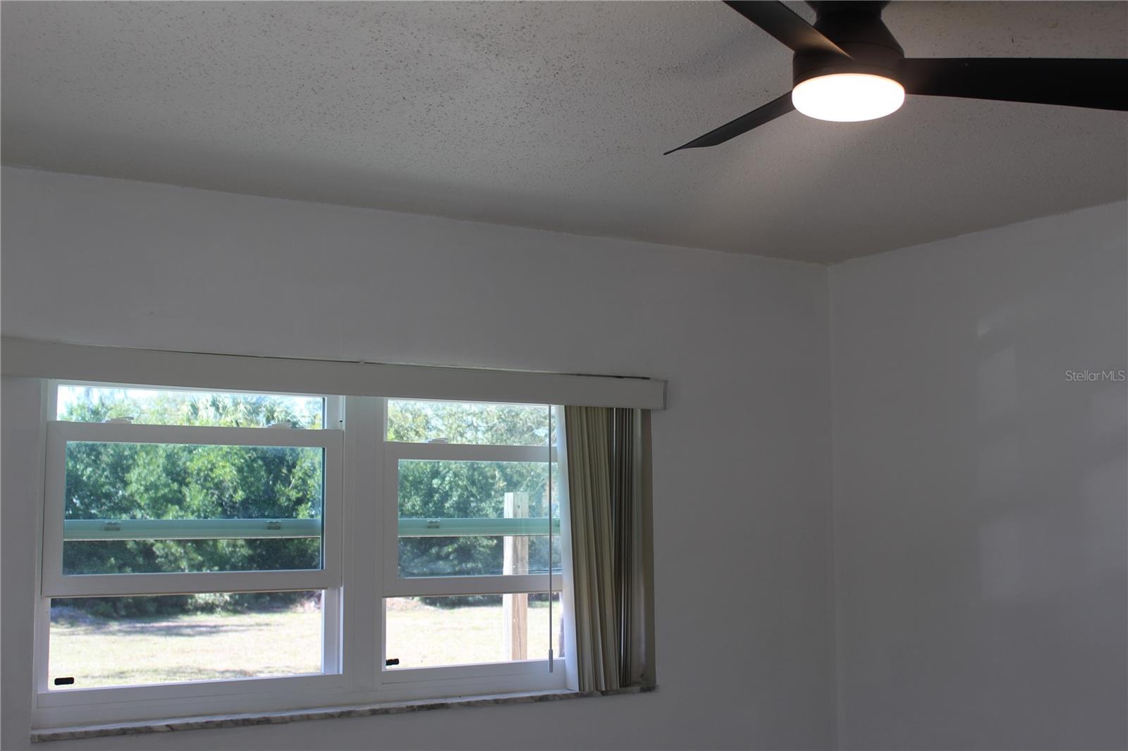 Image 34 of 39 For 3425 Tricon Lane 14