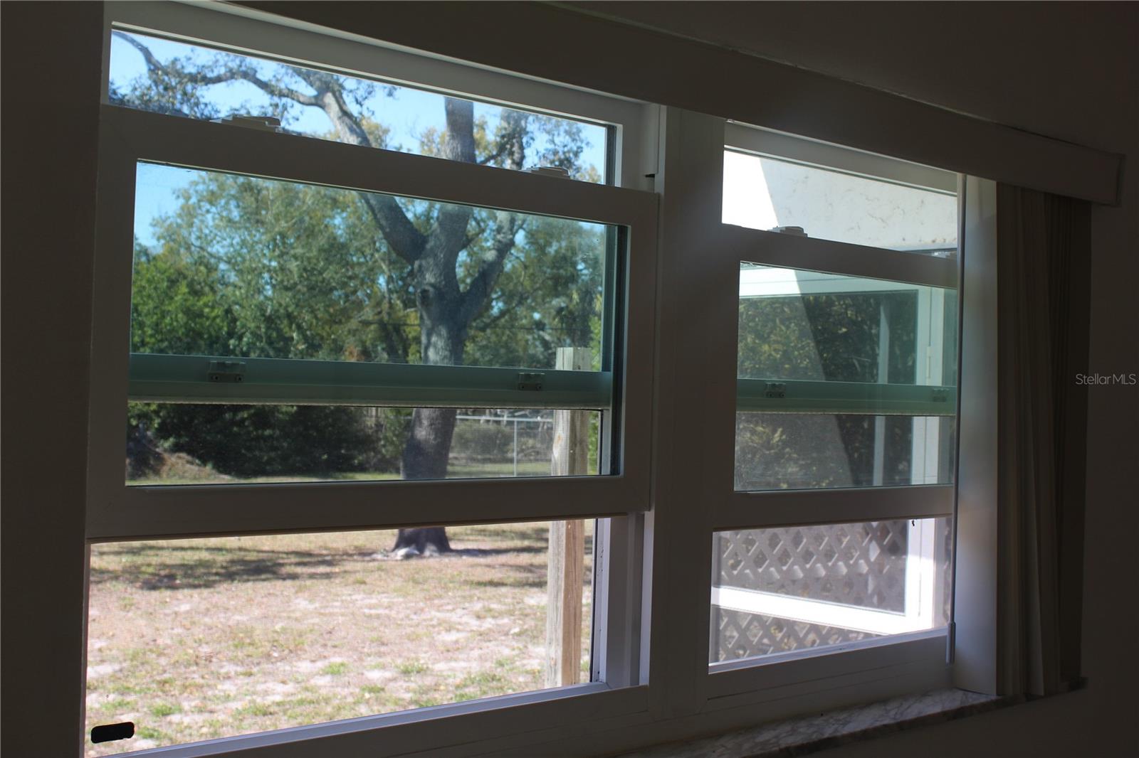 Image 35 of 39 For 3425 Tricon Lane 14