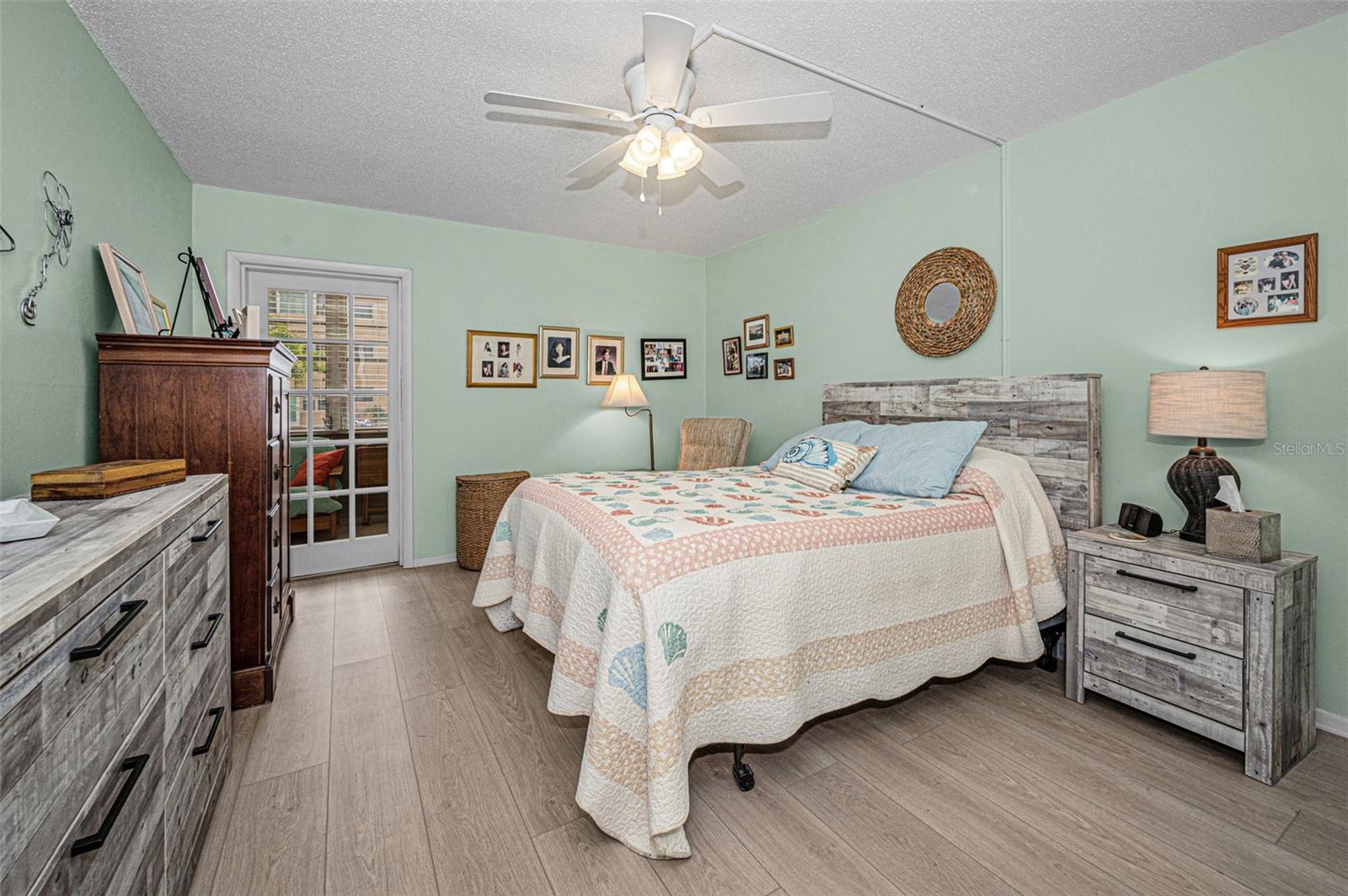 Image 23 of 52 For 9940 47th Avenue N 105