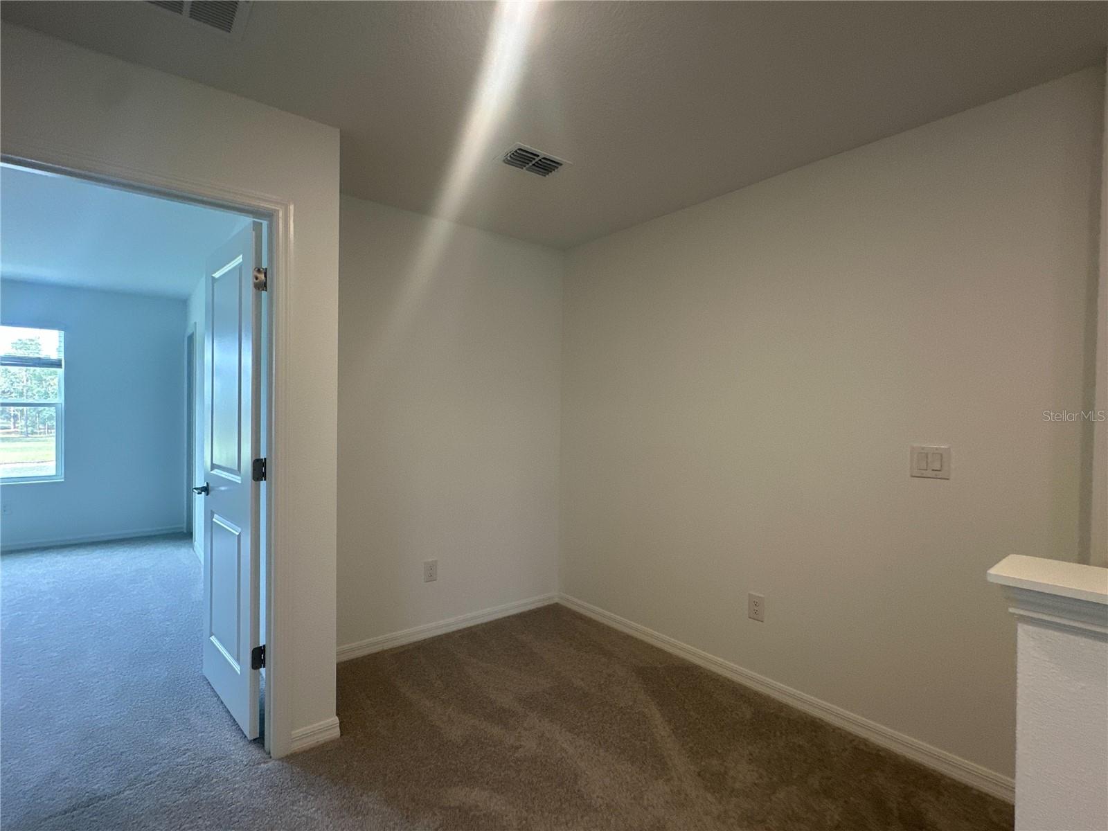 Image 28 of 42 For 2397 Paravane Way