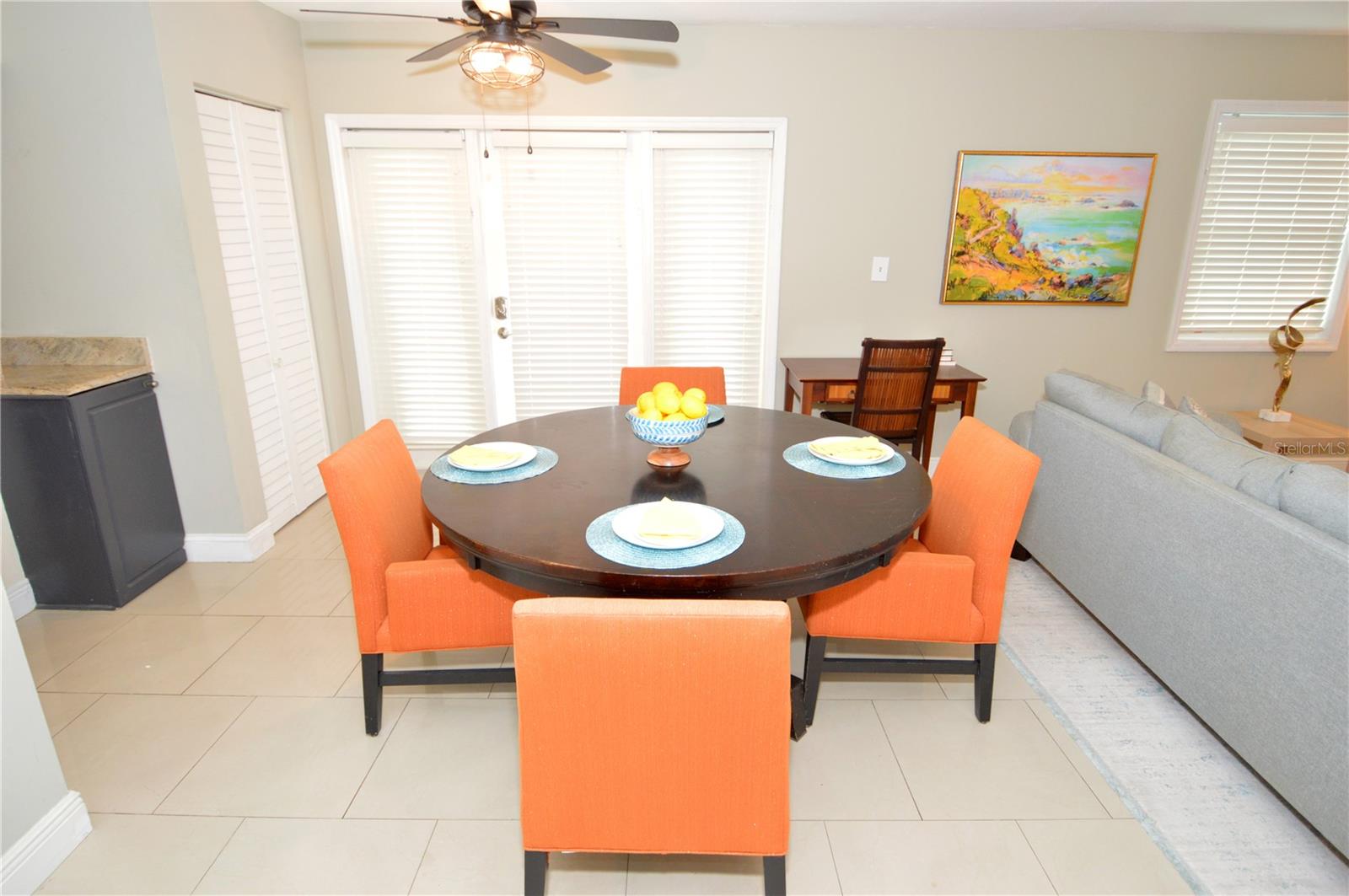 Image 8 of 100 For 3873 Pompano Drive Se D