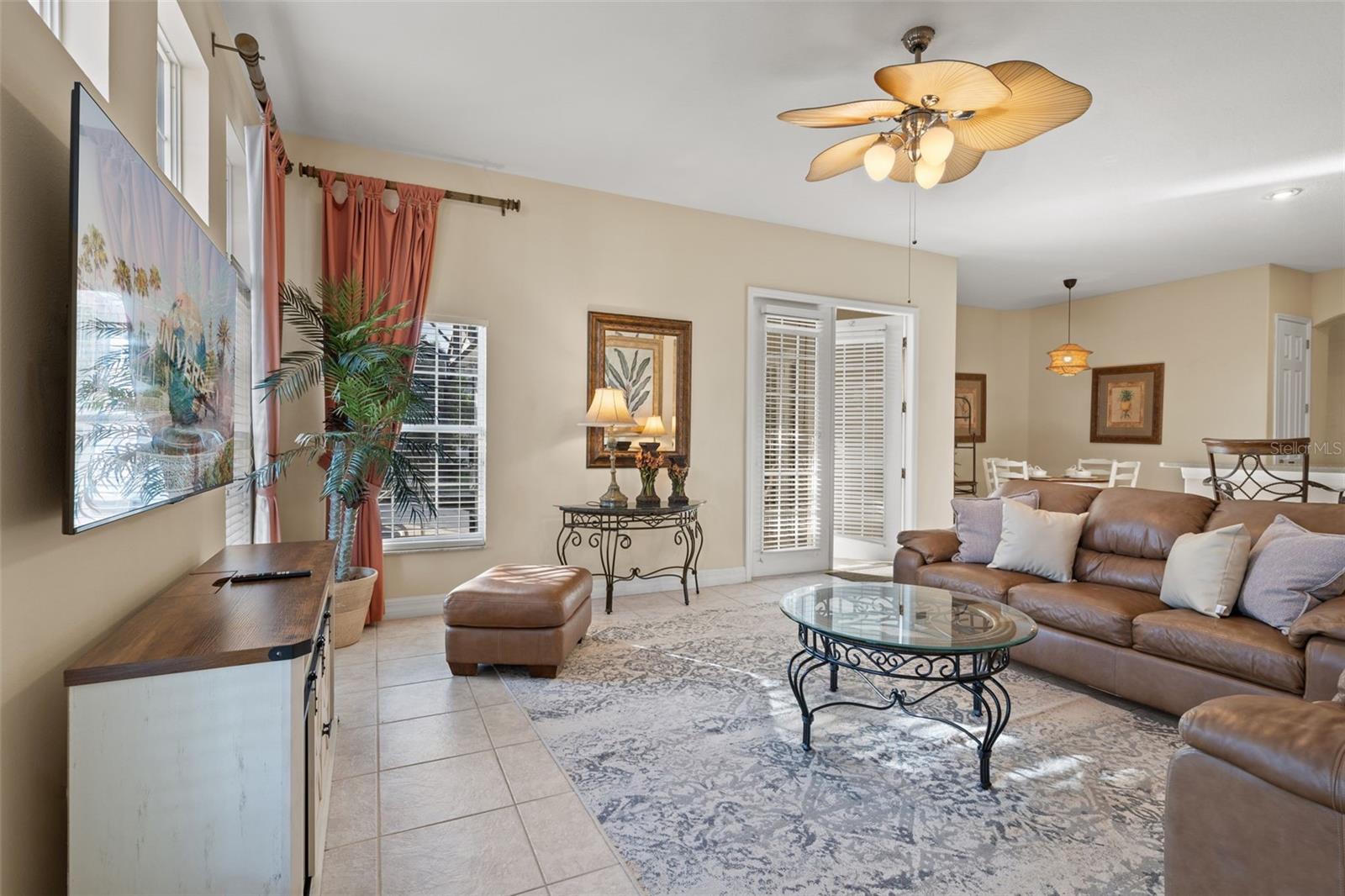 Image 11 of 50 For 7939 Sea Pearl Circle