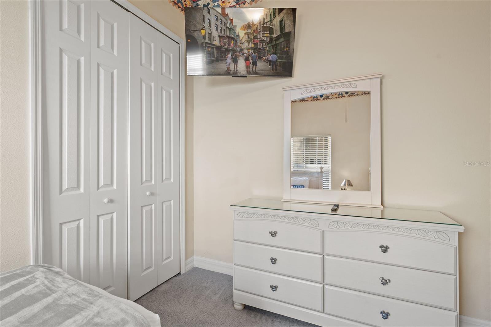 Image 21 of 50 For 7939 Sea Pearl Circle