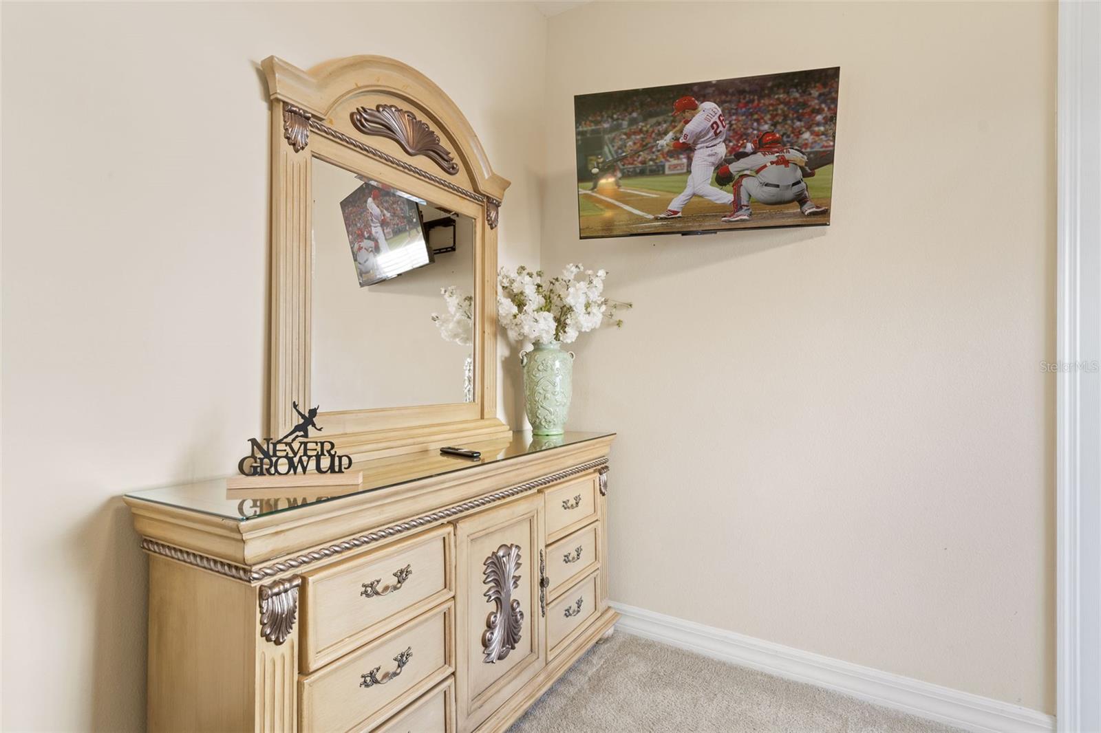 Image 32 of 50 For 7939 Sea Pearl Circle