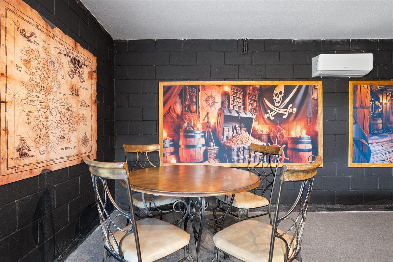 Image 36 of 50 For 7939 Sea Pearl Circle