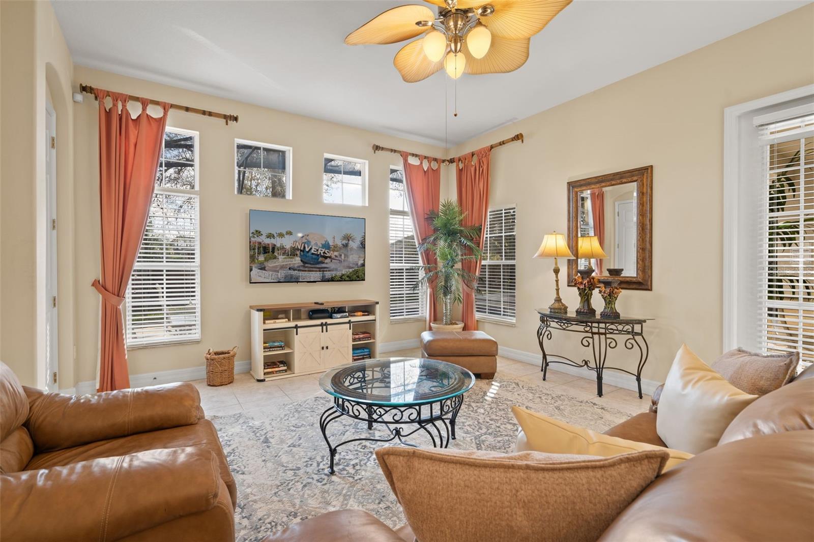 Image 5 of 50 For 7939 Sea Pearl Circle