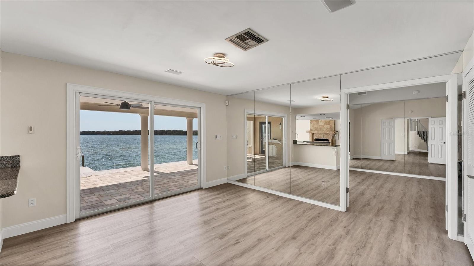 Image 13 of 58 For 120 Sands Point Drive