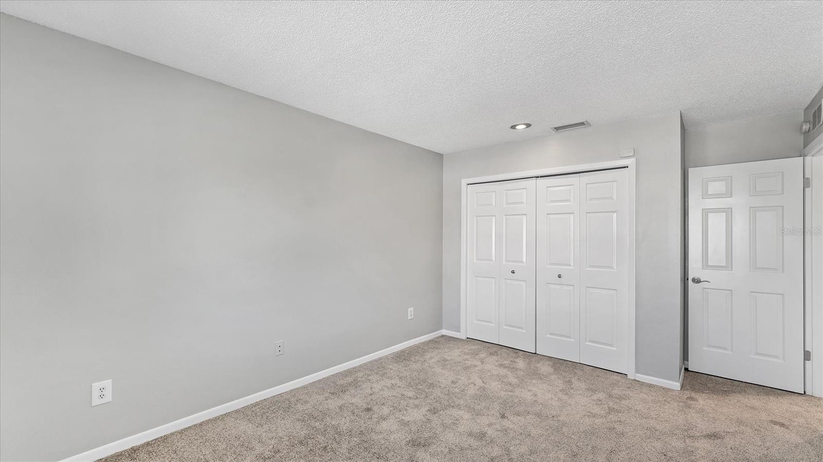 Image 25 of 58 For 120 Sands Point Drive