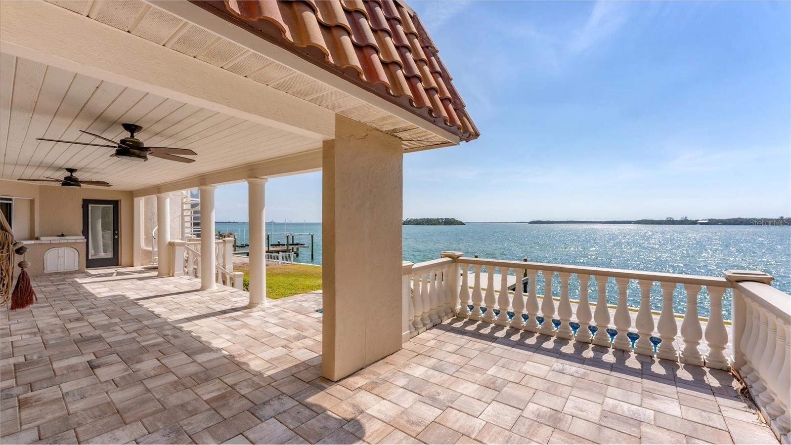 Image 37 of 58 For 120 Sands Point Drive