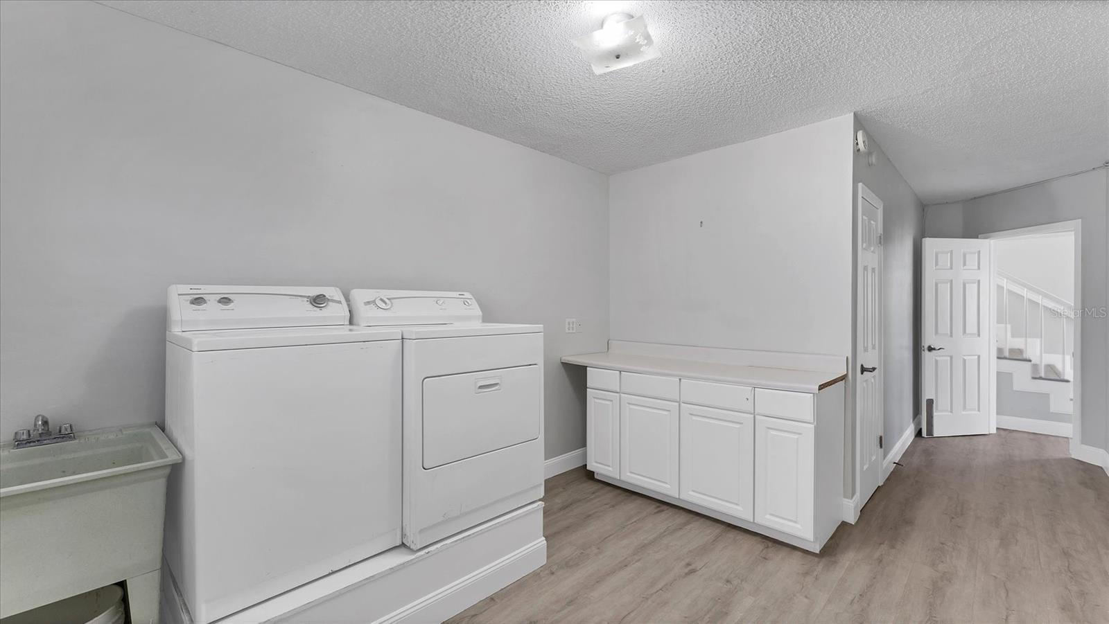 Image 49 of 58 For 120 Sands Point Drive