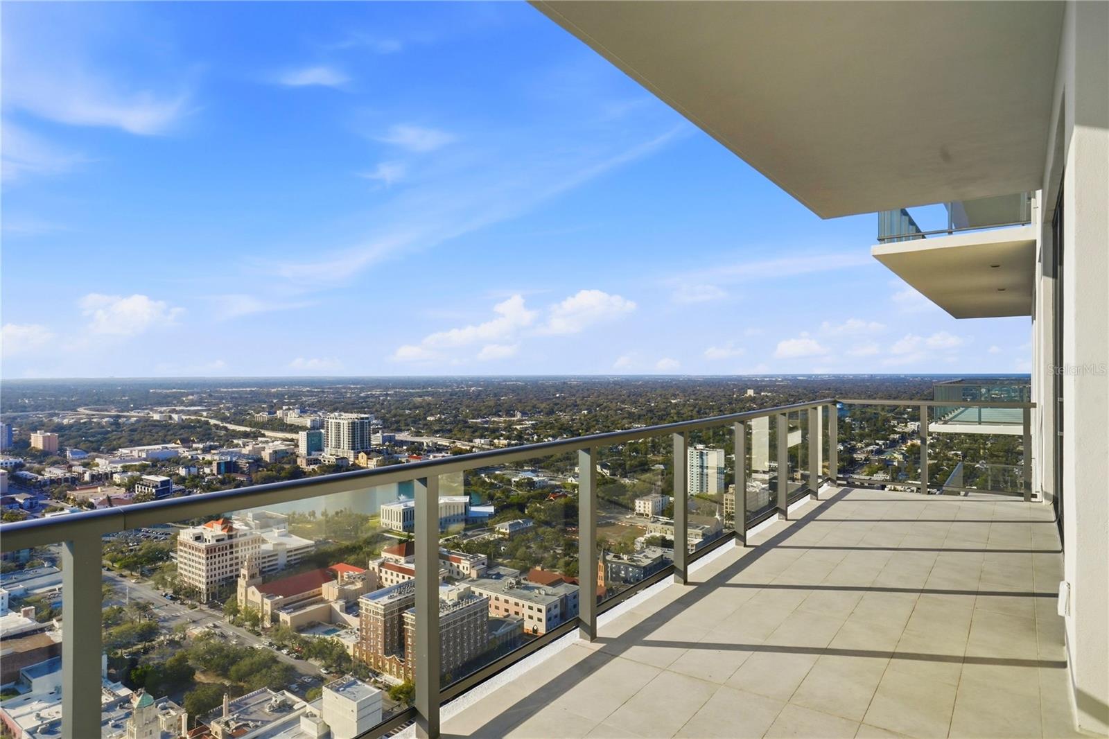 Image 16 of 39 For 275 1st Avenue S 3908