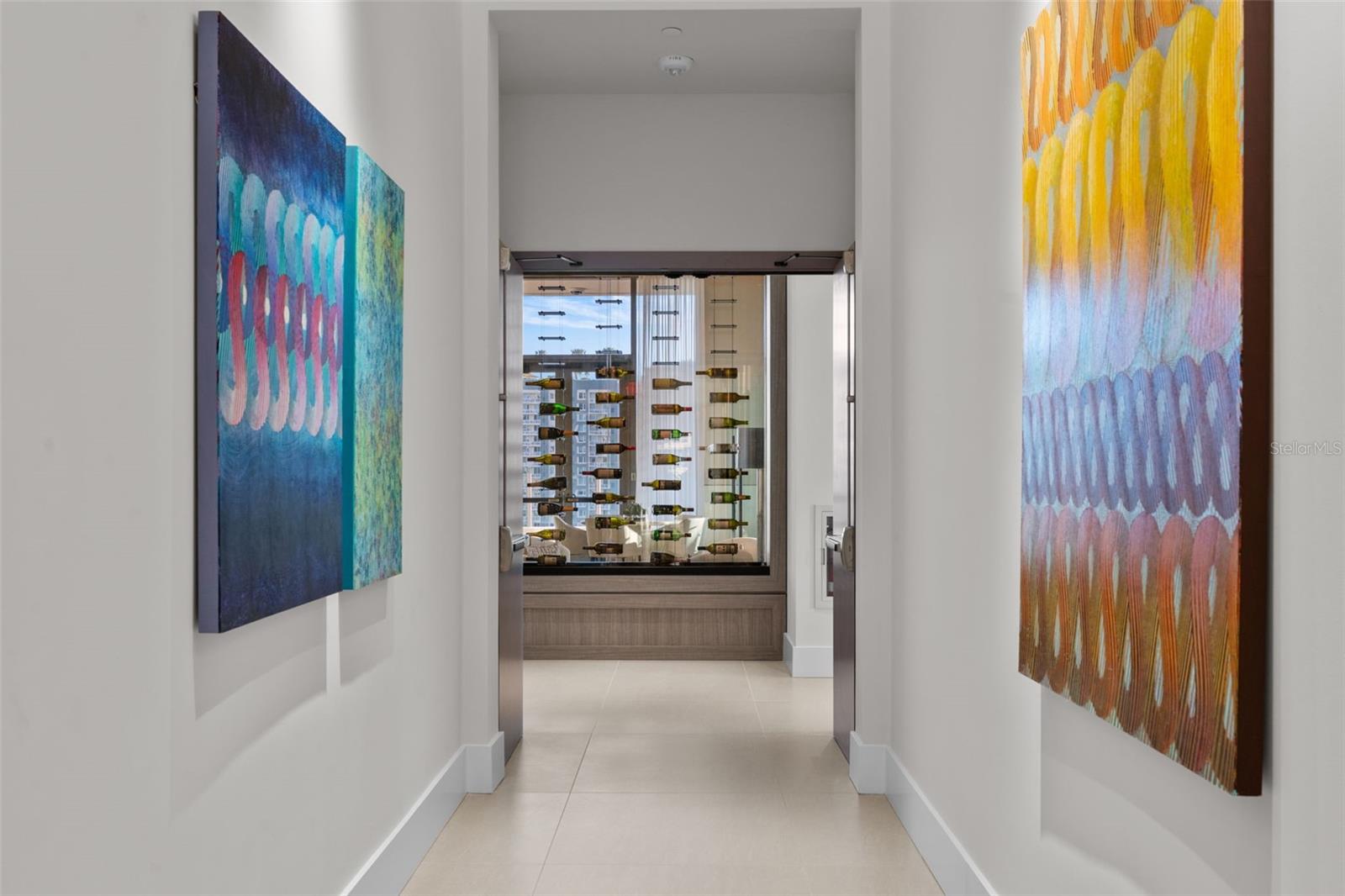 Image 28 of 39 For 275 1st Avenue S 3908