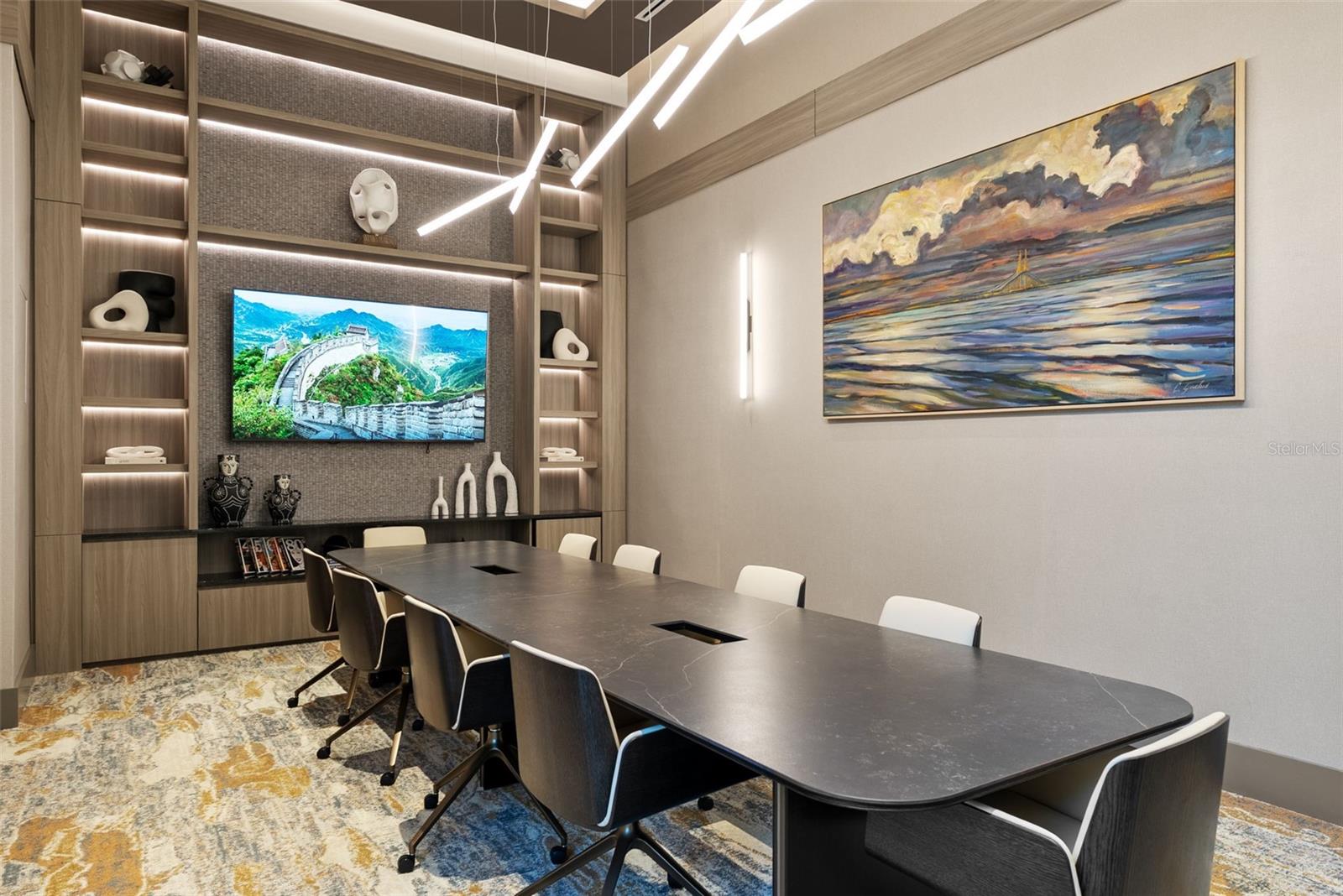 Image 36 of 39 For 275 1st Avenue S 3908