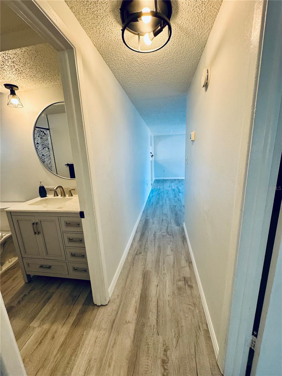 Image 11 of 18 For 7116-7118 Green Street