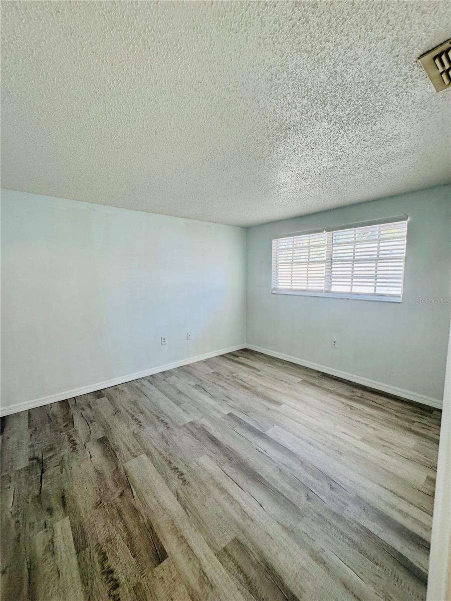 Image 13 of 18 For 7116-7118 Green Street