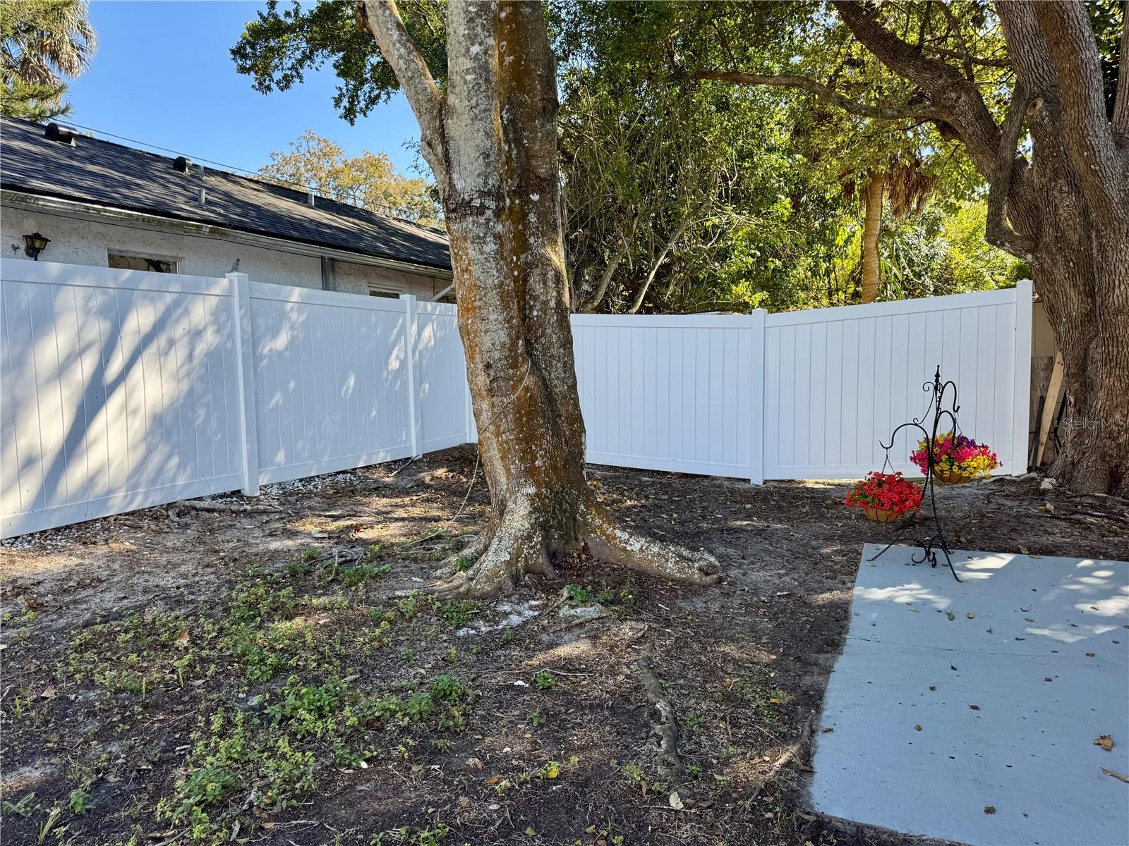 Image 16 of 18 For 7116-7118 Green Street