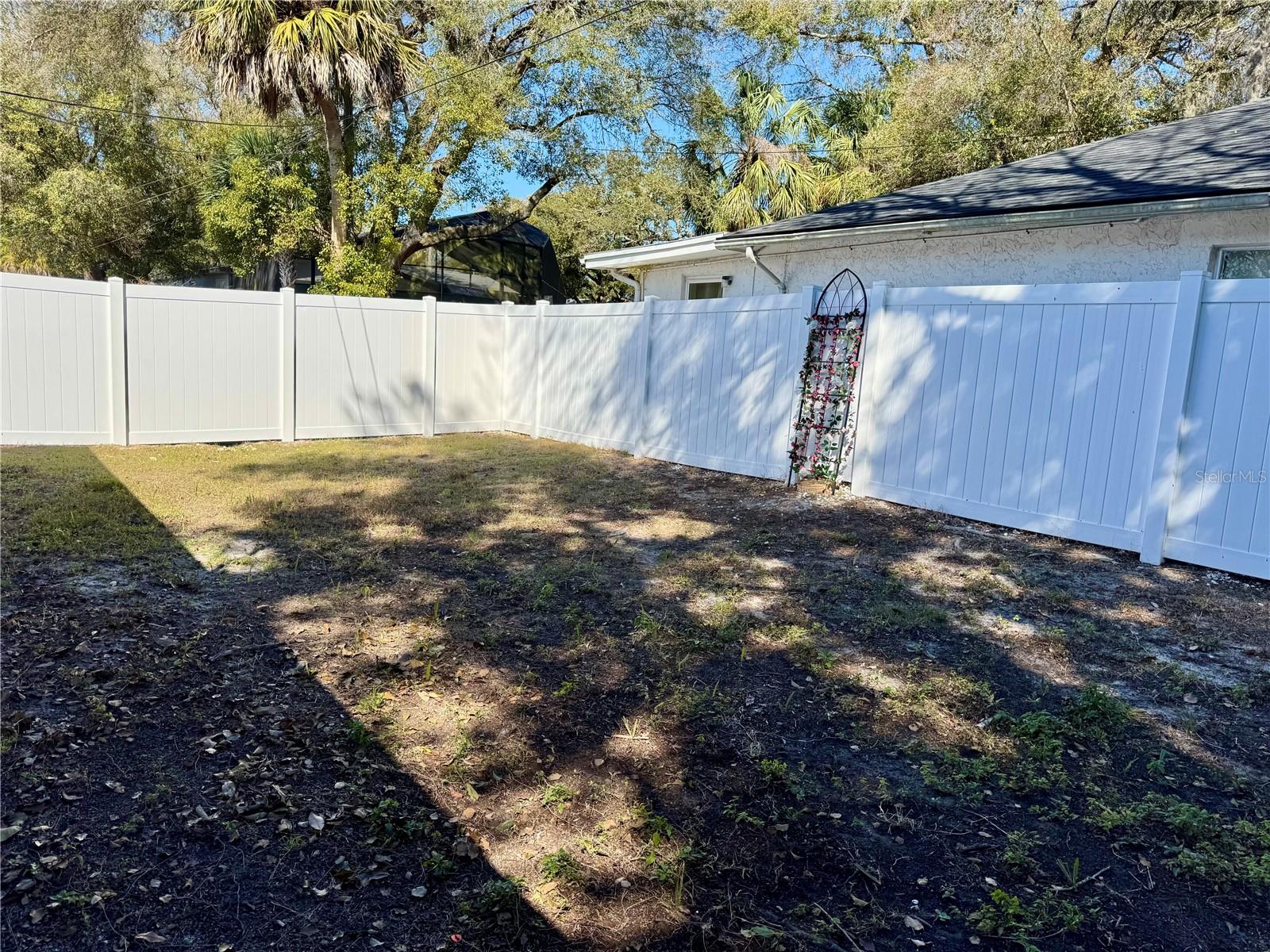 Image 17 of 18 For 7116-7118 Green Street