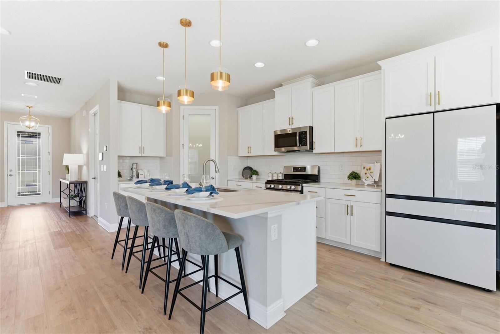 Image 11 of 52 For 17674 Everlong Drive