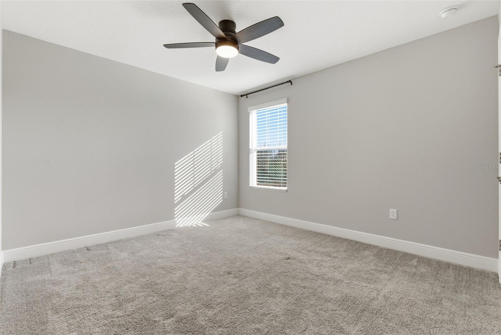 Image 18 of 52 For 17674 Everlong Drive