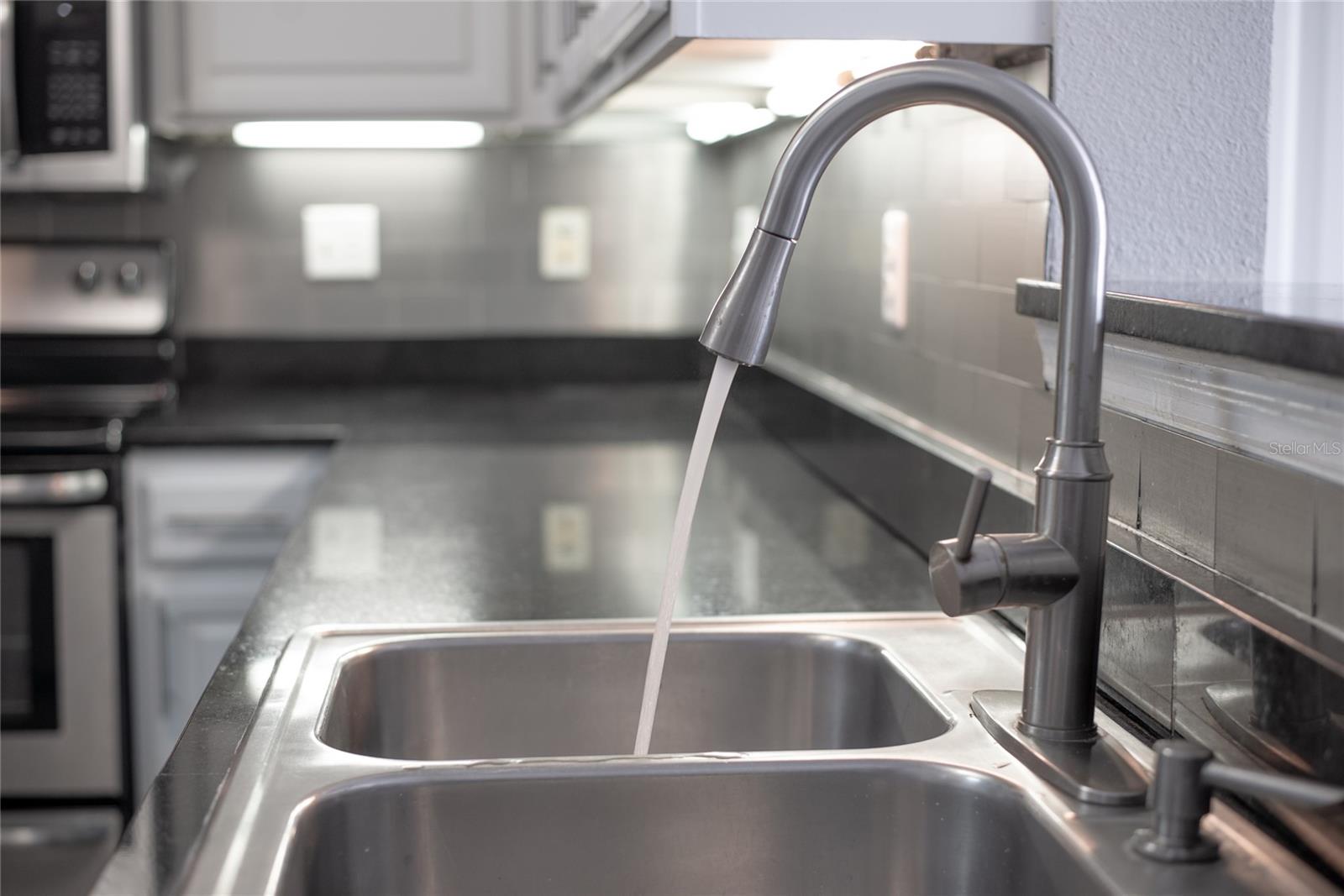 Image 19 of 51 For 501 Knights Run Avenue 1326