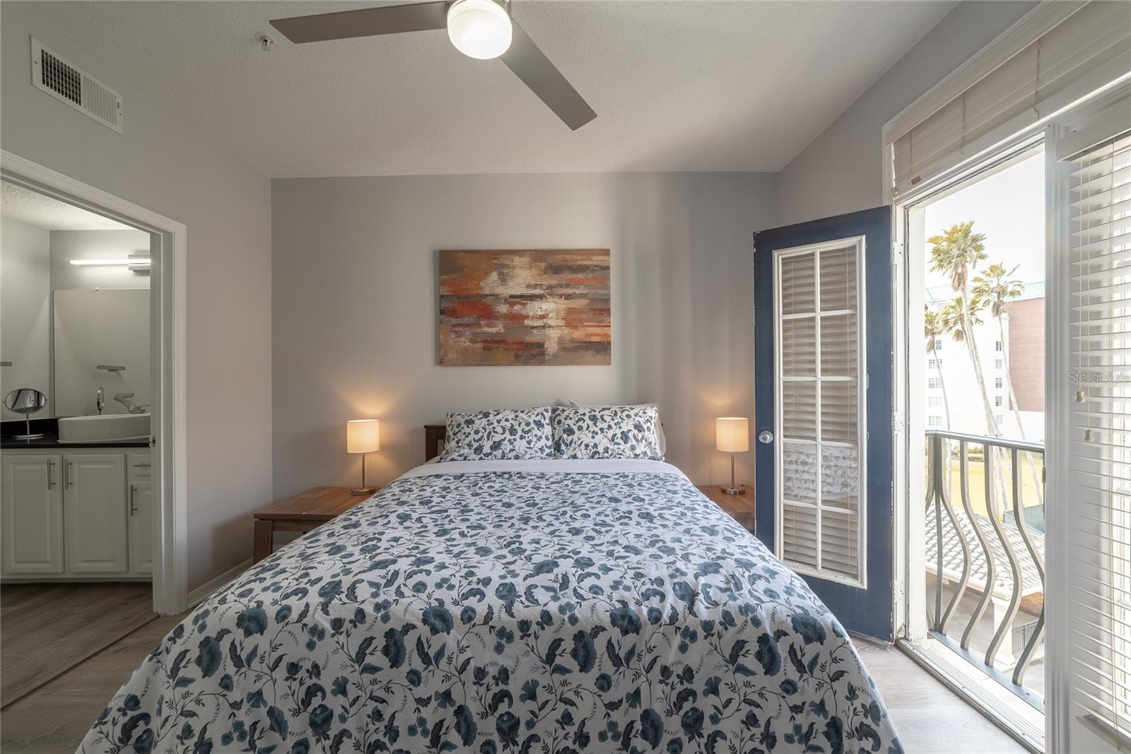 Image 29 of 51 For 501 Knights Run Avenue 1326