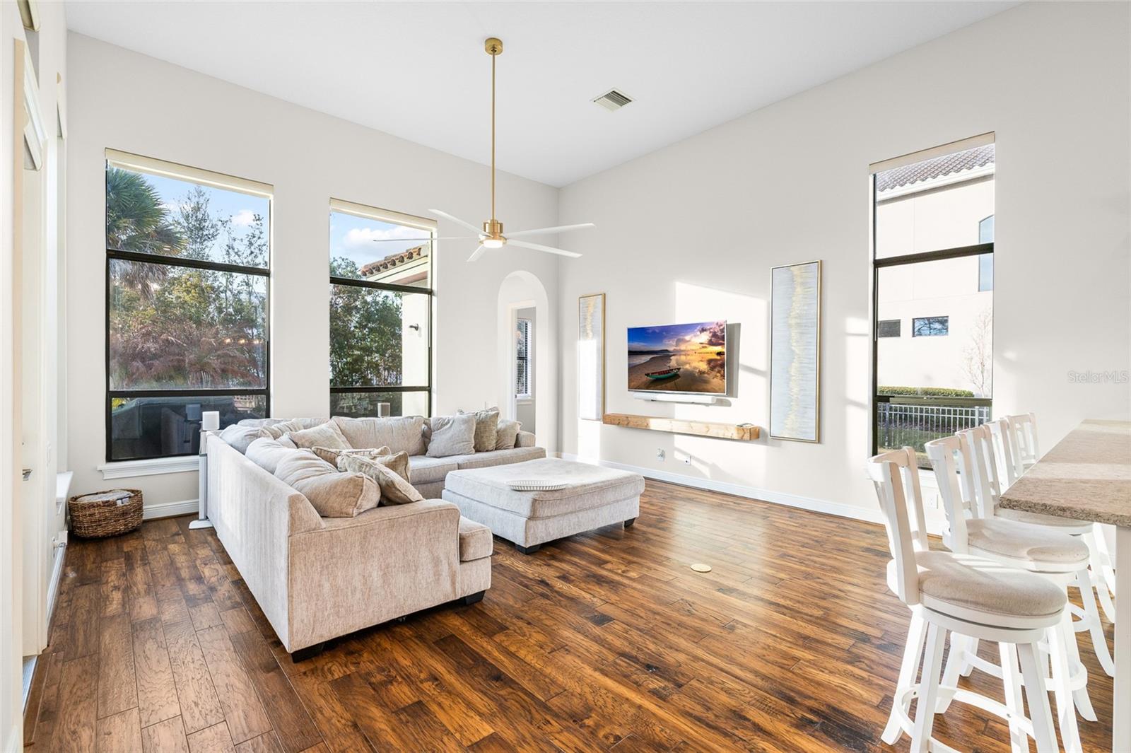 Image 15 of 59 For 16406 Chapman Crossing Drive