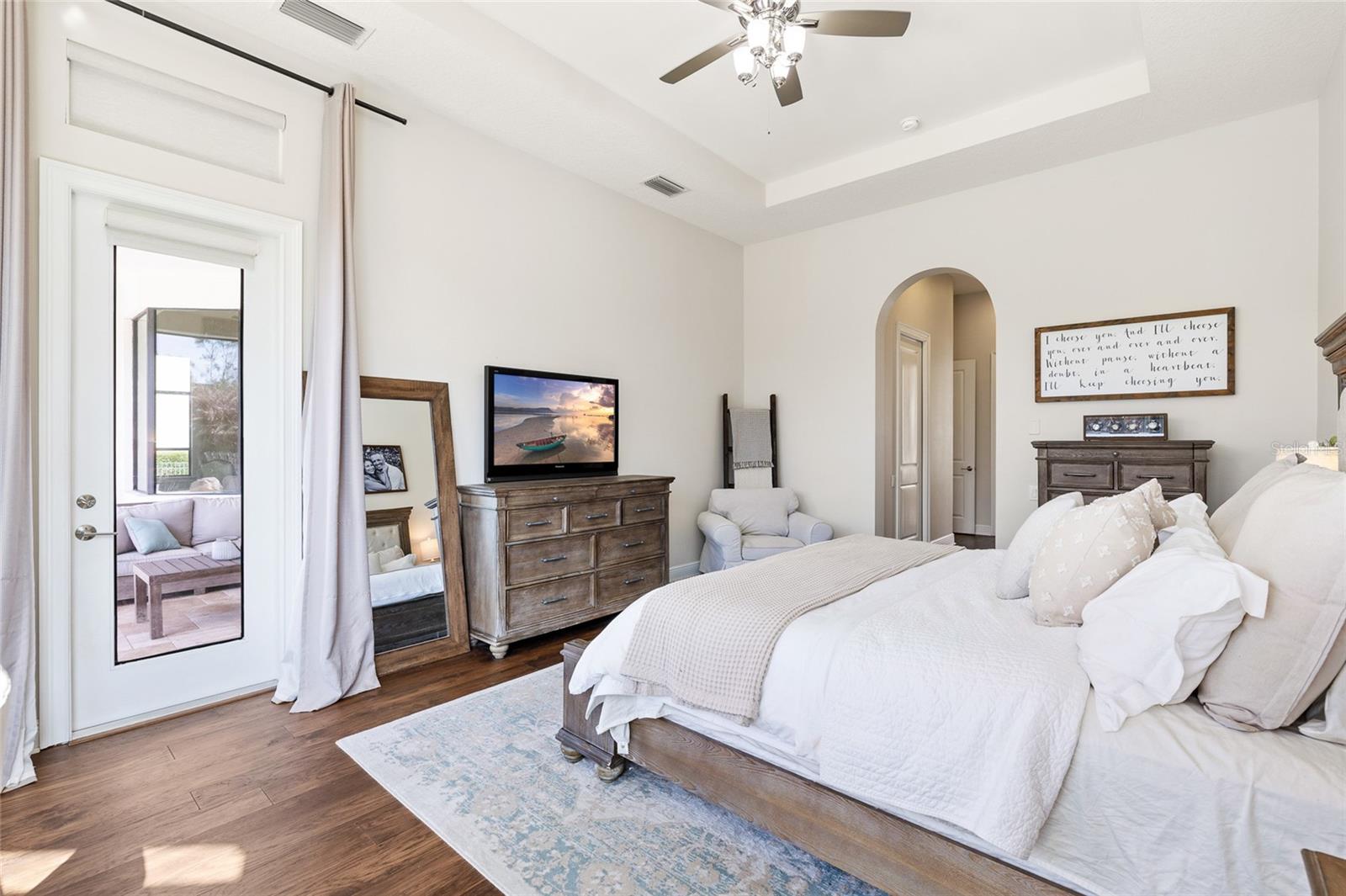 Image 24 of 59 For 16406 Chapman Crossing Drive