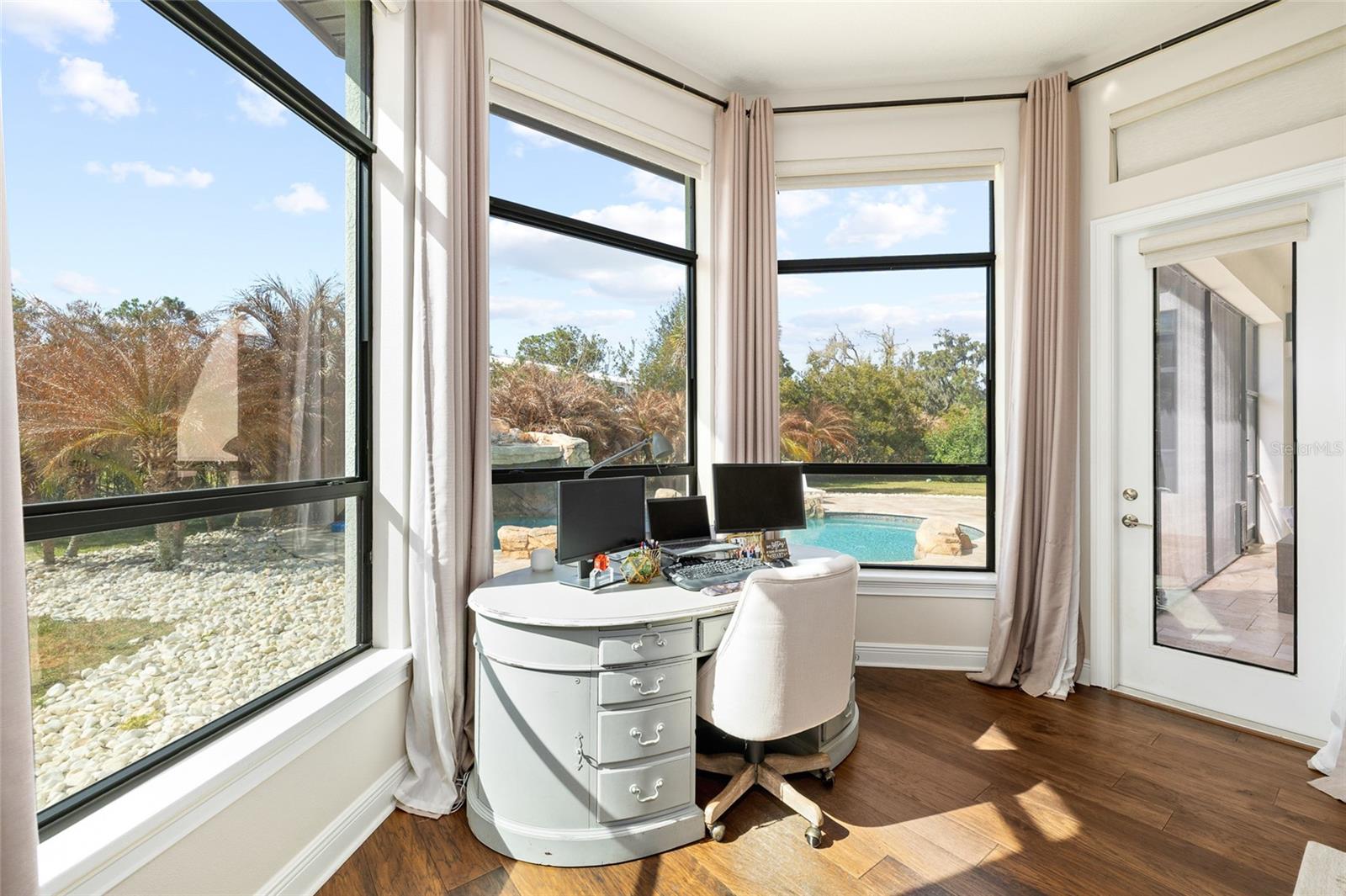 Image 25 of 59 For 16406 Chapman Crossing Drive