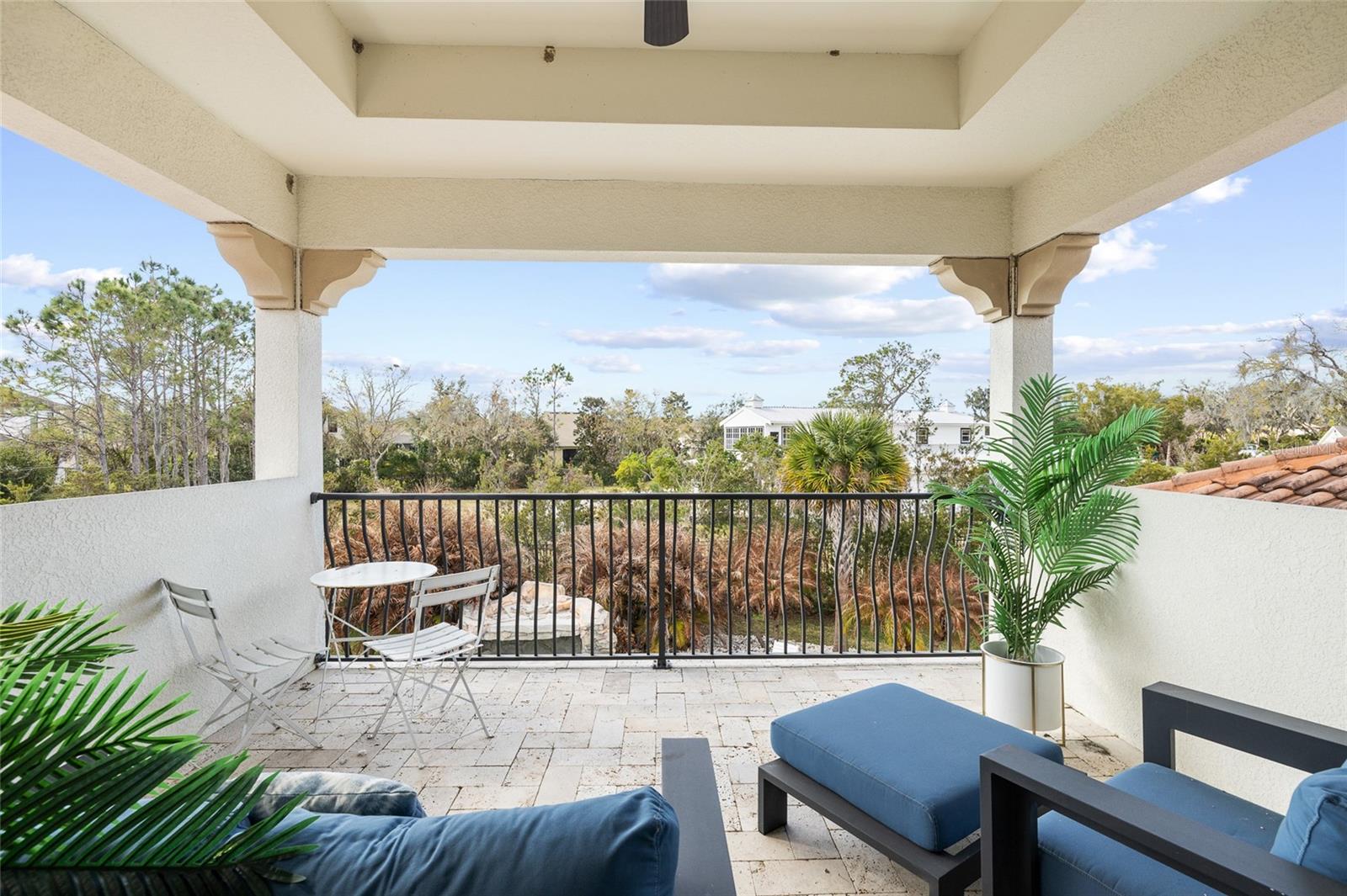 Image 36 of 59 For 16406 Chapman Crossing Drive