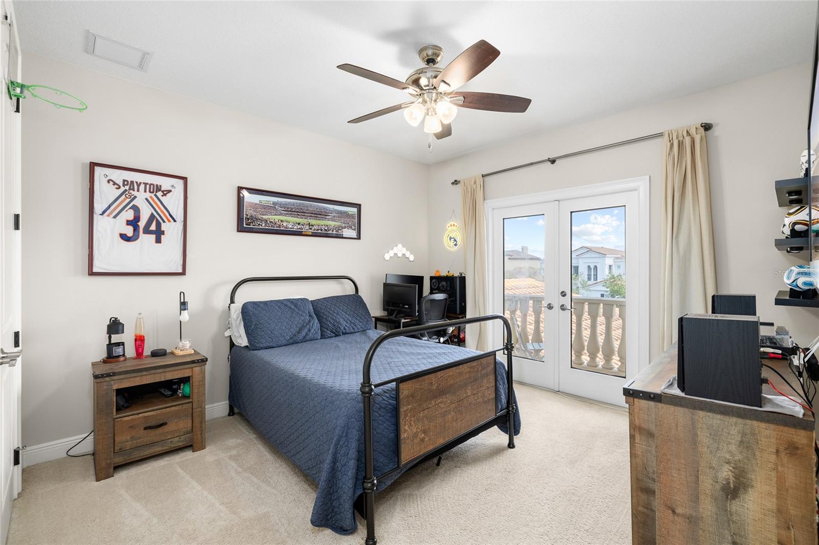 Image 41 of 59 For 16406 Chapman Crossing Drive